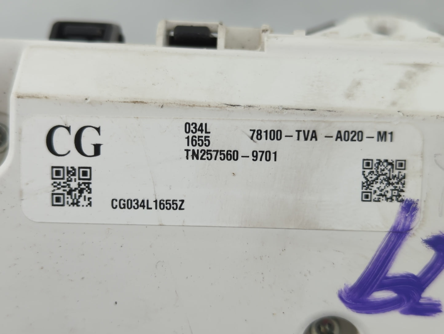 2018-2020 Honda Accord Instrument Cluster Speedometer Gauges P/N:78100-TVA-A020-M1 78100-TVA-L210-M1 Fits Fits 2018 2019 2020 OEM Used Auto Parts - Oemusedautoparts1.com