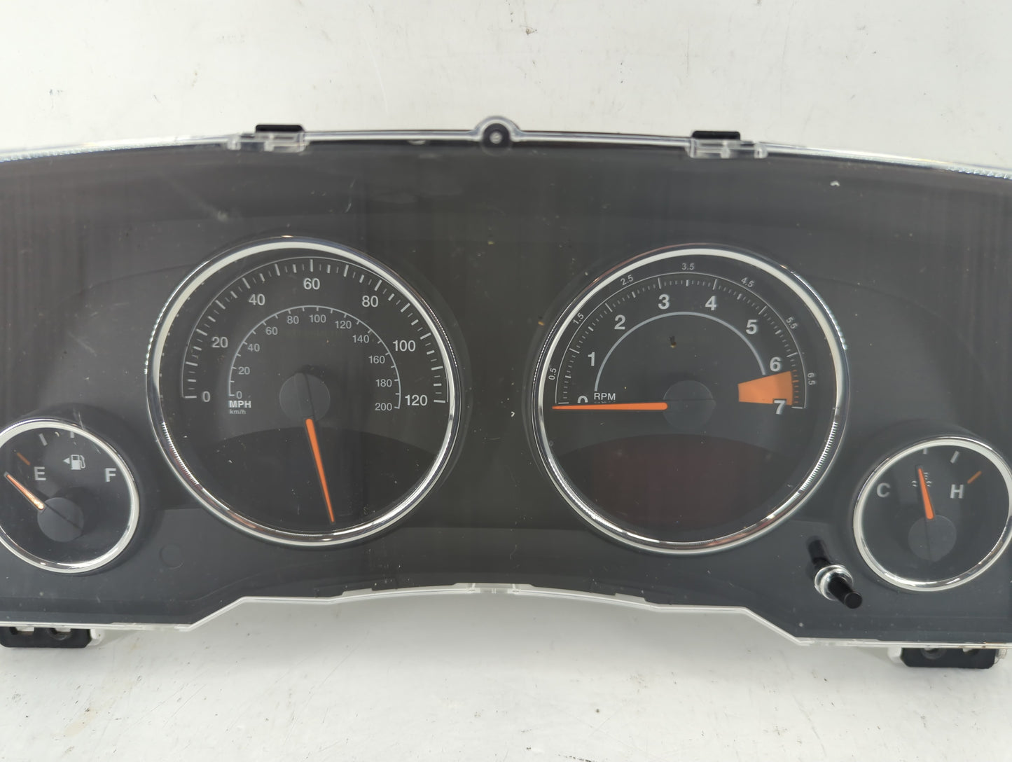 2015-2017 Jeep Compass Instrument Cluster Speedometer Gauges P/N:7656670 Fits Fits 2015 2016 2017 OEM Used Auto Parts - Oemusedautoparts1.com