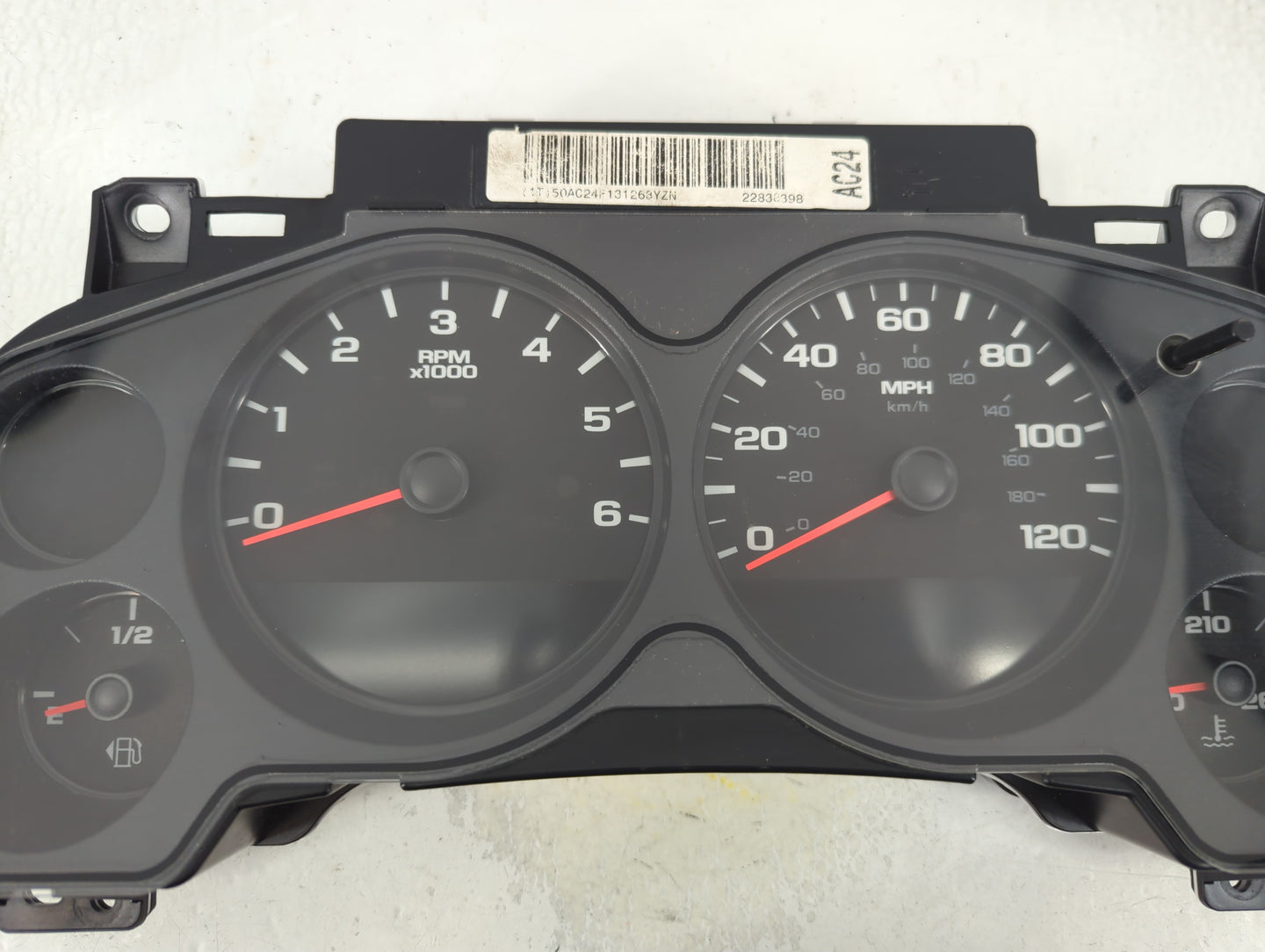 2013 Chevrolet Silverado 1500 Instrument Cluster Speedometer Gauges P/N:22838398 Fits OEM Used Auto Parts - Oemusedautoparts1.com
