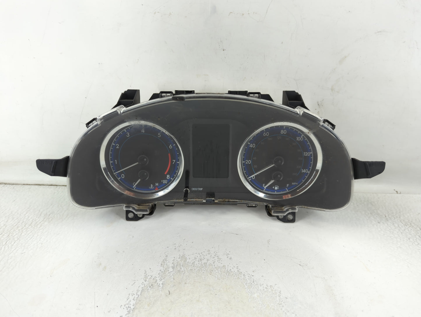 2018-2019 Toyota Corolla Instrument Cluster Speedometer Gauges P/N:TN157580-9380 83800-F2U80-00 Fits Fits 2018 2019 OEM Used Auto Parts - Oemusedautoparts1.com
