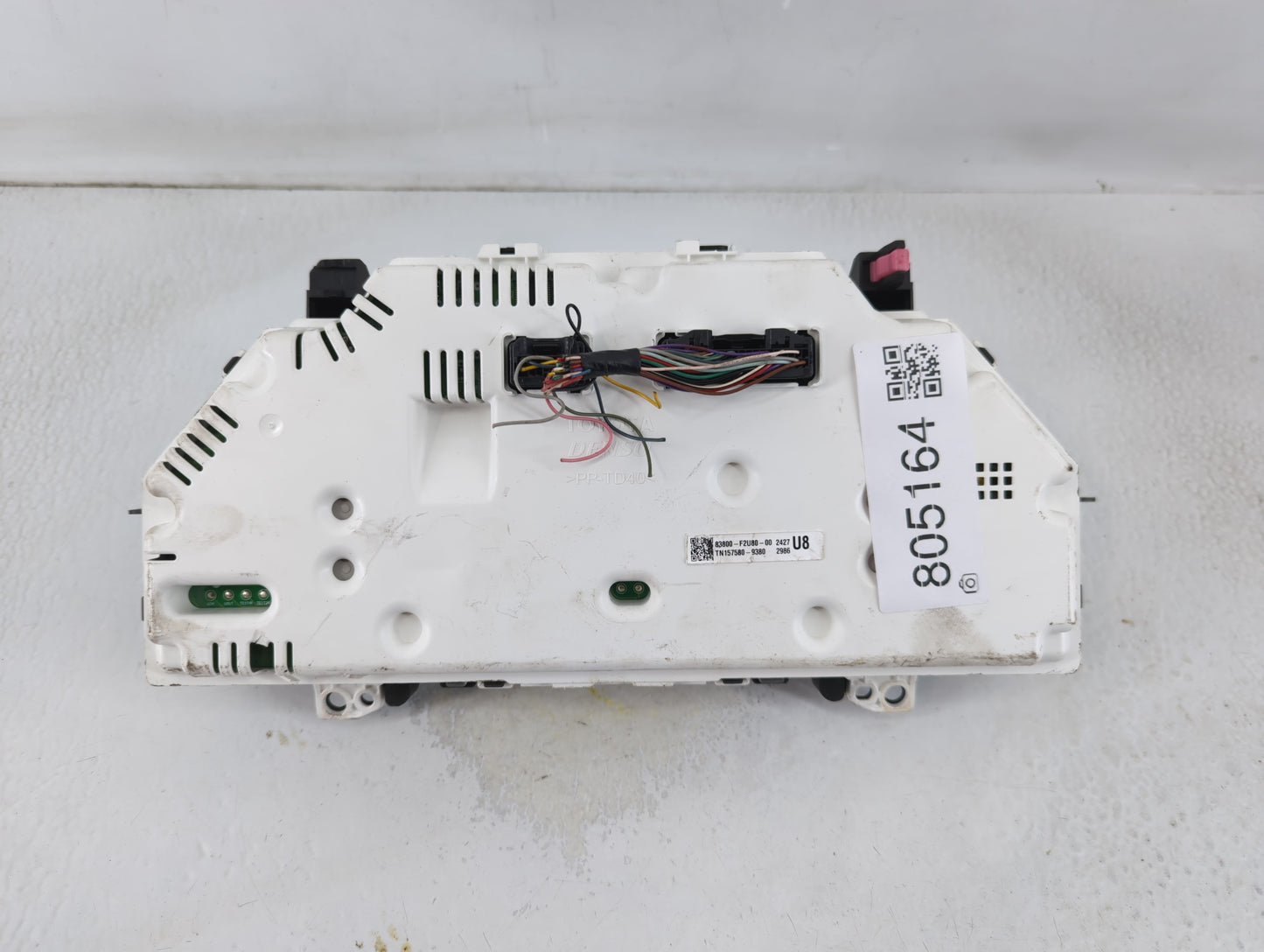 2018-2019 Toyota Corolla Instrument Cluster Speedometer Gauges P/N:TN157580-9380 83800-F2U80-00 Fits Fits 2018 2019 OEM Used Auto Parts - Oemusedautoparts1.com