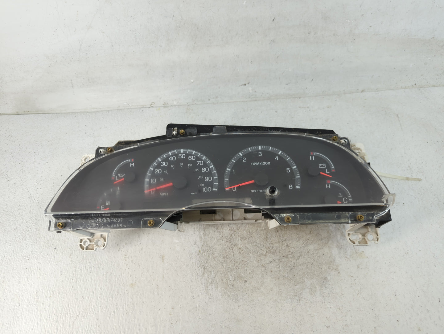 2010 Dodge Ram 1500 Instrument Cluster Speedometer Gauges P/N:P05172852AF Fits OEM Used Auto Parts - Oemusedautoparts1.com