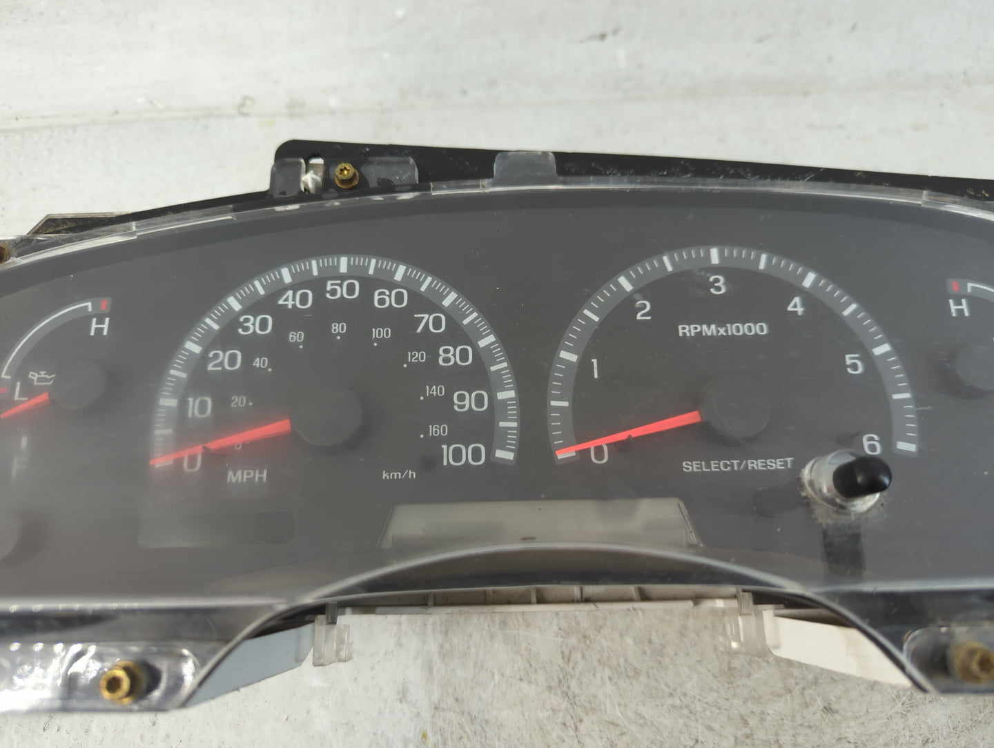 2010 Dodge Ram 1500 Instrument Cluster Speedometer Gauges P/N:P05172852AF Fits OEM Used Auto Parts - Oemusedautoparts1.com