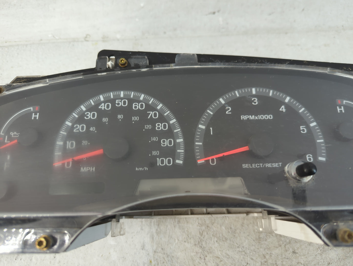 2010 Dodge Ram 1500 Instrument Cluster Speedometer Gauges P/N:P05172852AF Fits OEM Used Auto Parts - Oemusedautoparts1.com