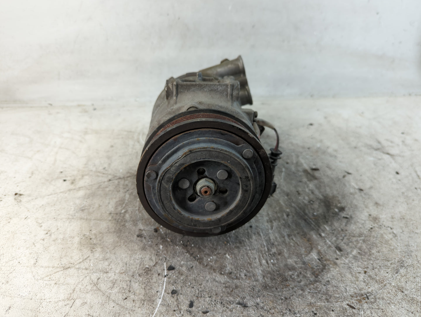 2018-2018 Chevrolet Cruze Air Conditioning A/c Ac Compressor Oem - Oemusedautoparts1.com