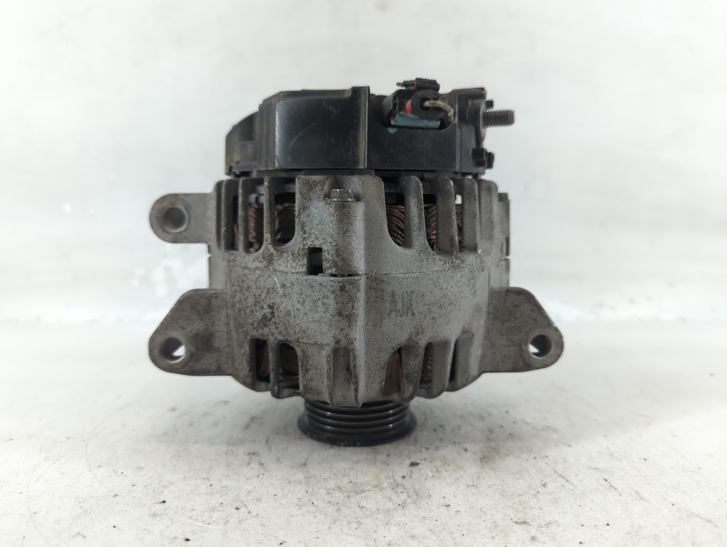 2010-2017 Chevrolet Equinox Alternator Replacement Generator Charging Assembly Engine OEM P/N:2620360 13588328 Fits OEM Used Auto Parts - Oemusedautoparts1.com