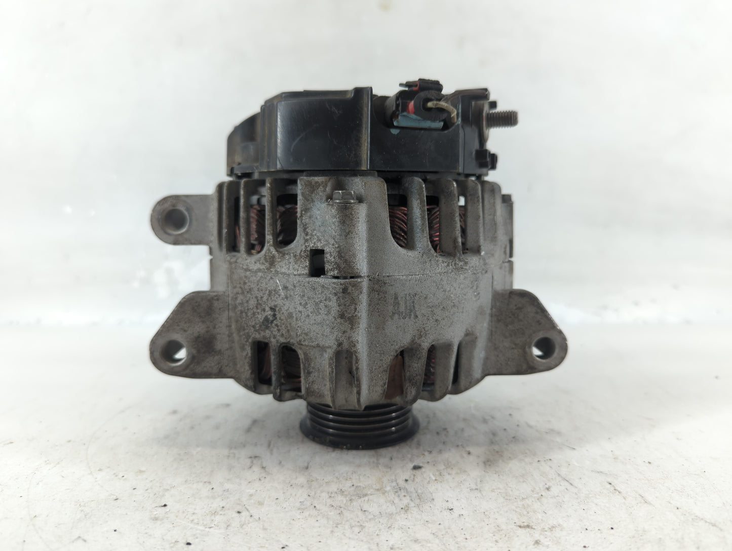 2010-2017 Chevrolet Equinox Alternator Replacement Generator Charging Assembly Engine OEM P/N:2620360 13588328 Fits OEM Used Auto Parts - Oemusedautoparts1.com