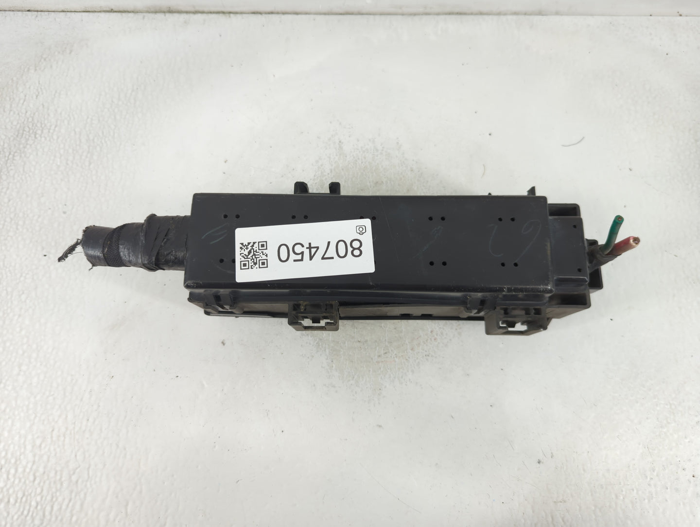 2000-2004 Jeep Grand Cherokee Fusebox Fuse Box Panel Relay Module Fits Fits 2000 2001 2002 2003 2004 OEM Used Auto Parts - Oemusedautoparts1.com