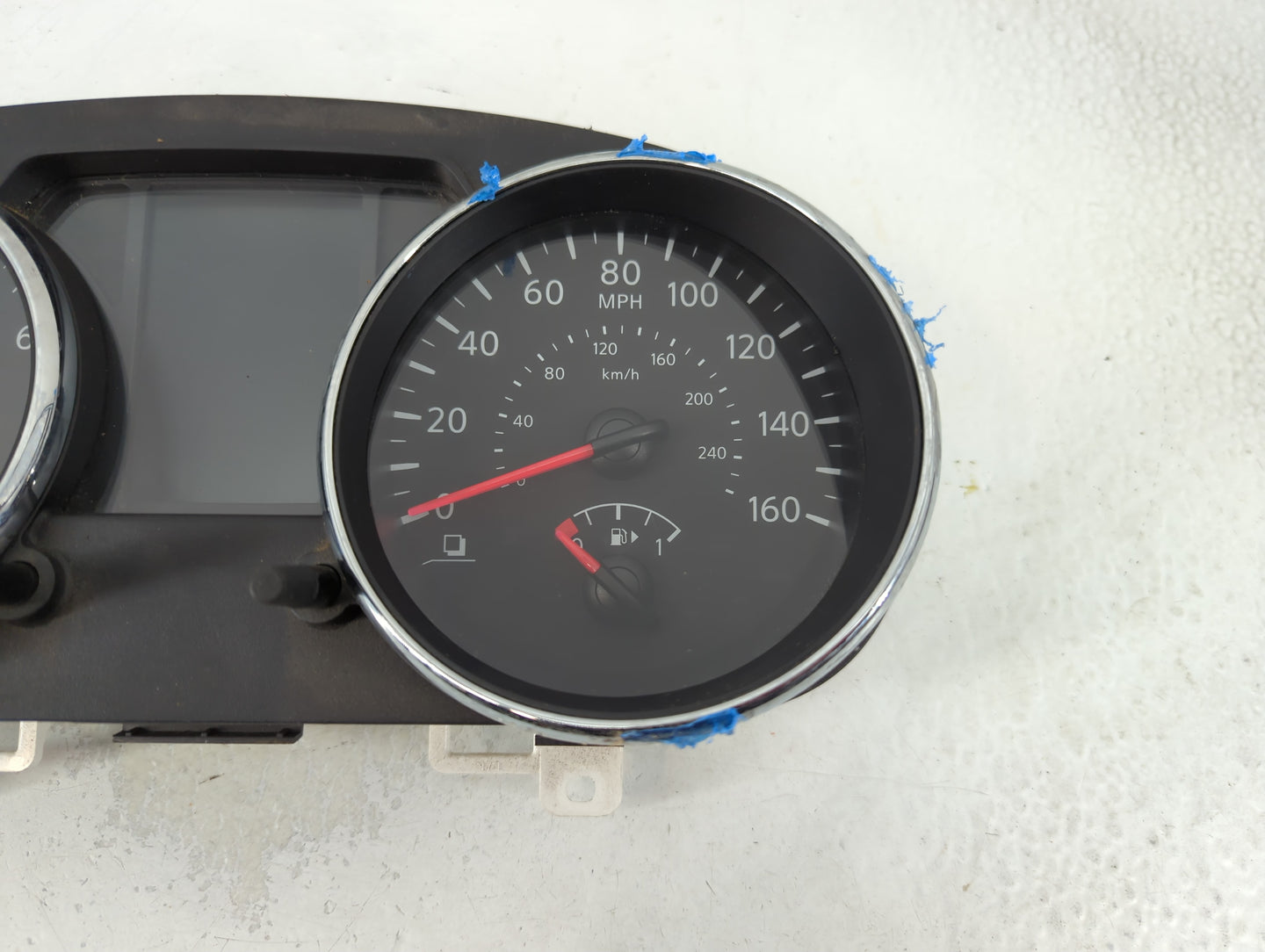 2012 Nissan Rogue Select Instrument Cluster Speedometer Gauges P/N:VPAASF-10849-KFH 24810-1VX5C Fits Fits 2013 2014 2015 OEM Used Auto Parts - Oemusedautoparts1.com
