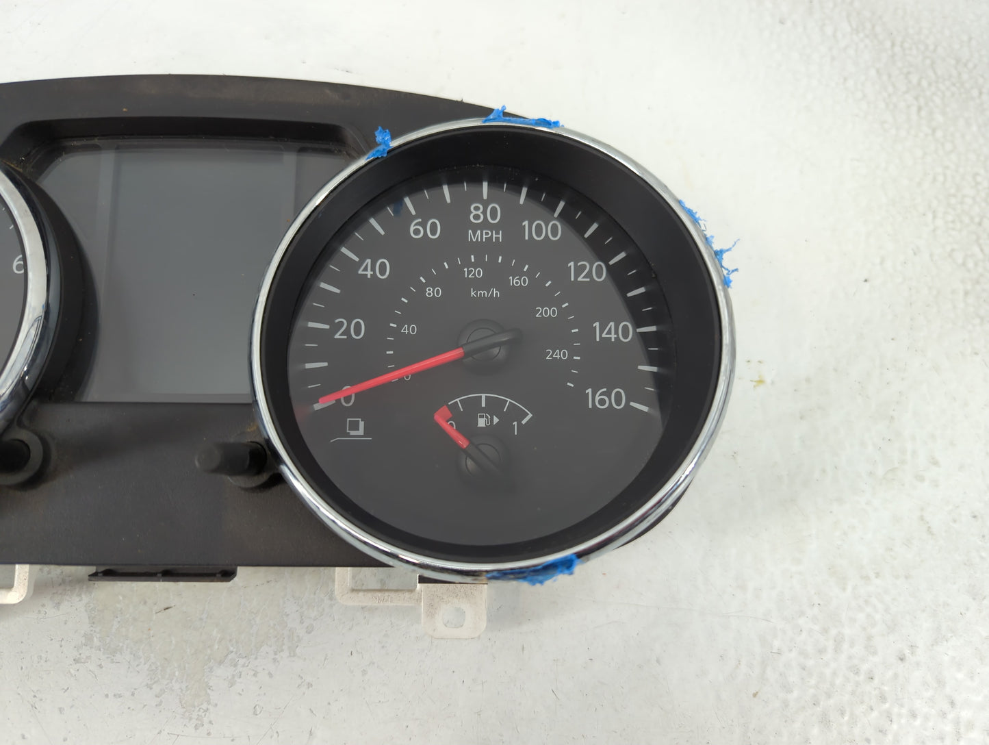 2012 Nissan Rogue Select Instrument Cluster Speedometer Gauges P/N:VPAASF-10849-KFH 24810-1VX5C Fits Fits 2013 2014 2015 OEM Used Auto Parts - Oemusedautoparts1.com