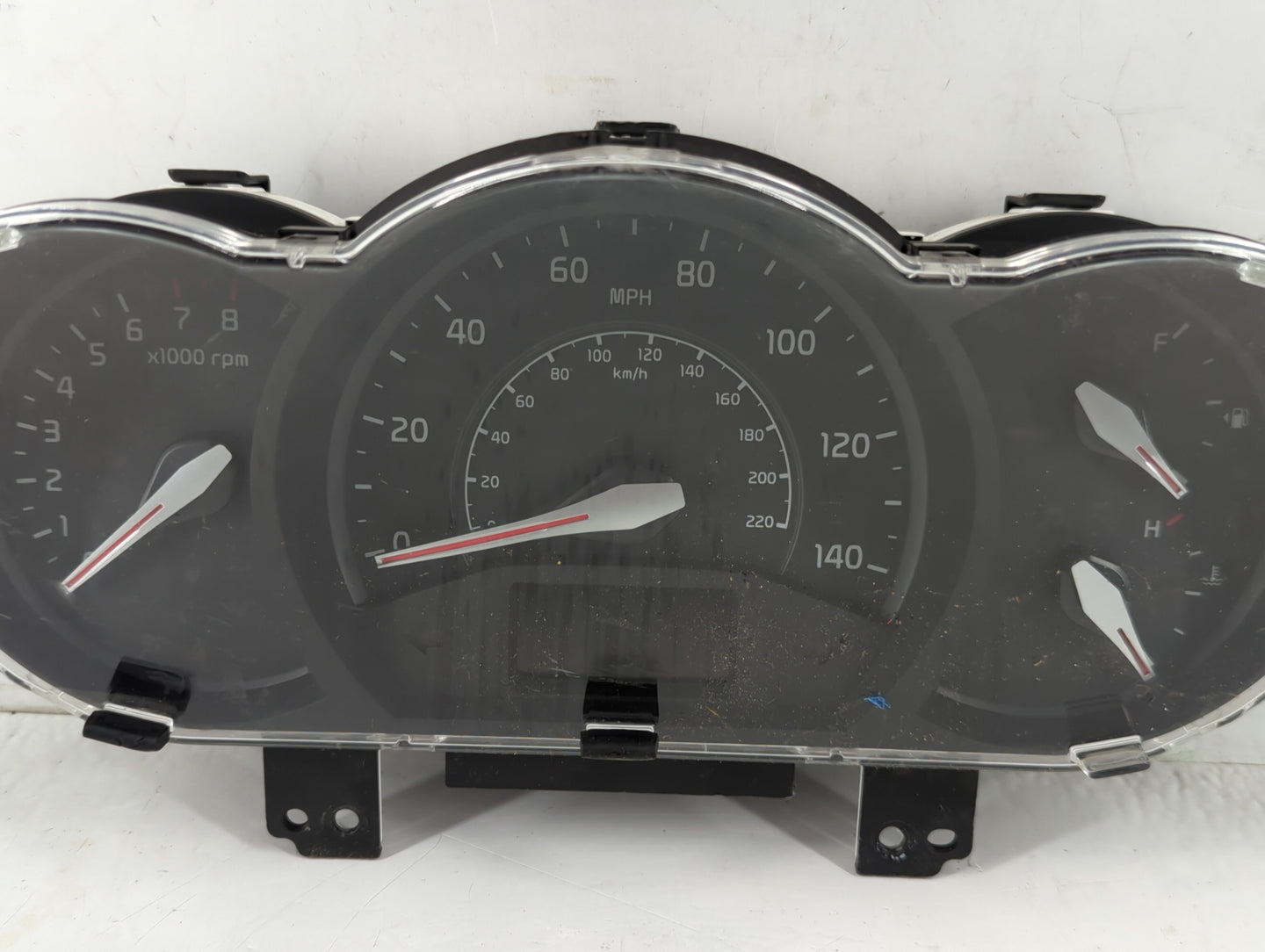 2016-2017 Kia Rio Instrument Cluster Speedometer Gauges P/N:94024-1W770 Fits Fits 2016 2017 OEM Used Auto Parts - Oemusedautoparts1.com