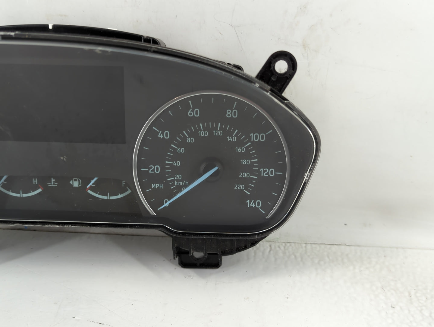 2020-2022 Ford Ecosport Instrument Cluster Speedometer Gauges P/N:GN15-10849-BPM Fits Fits 2020 2021 2022 OEM Used Auto Parts - Oemusedautoparts1.com
