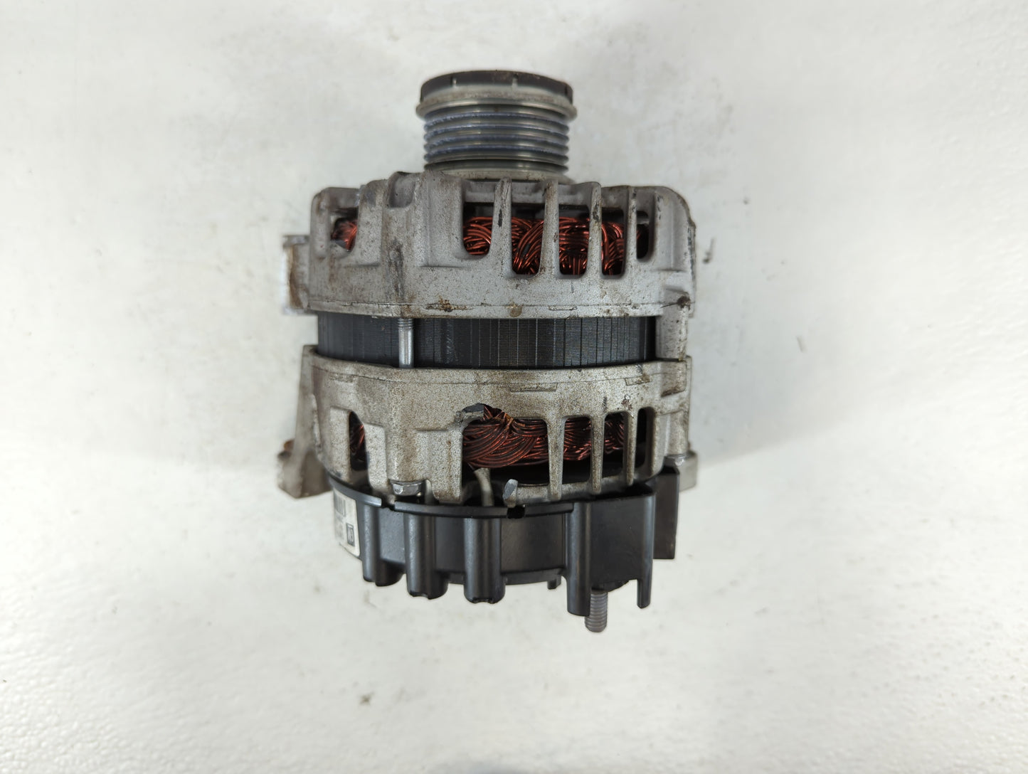 2013-2021 Chevrolet Trax Alternator Replacement Generator Charging Assembly Engine OEM P/N:13597226 Fits OEM Used Auto Parts - Oemusedautoparts1.com