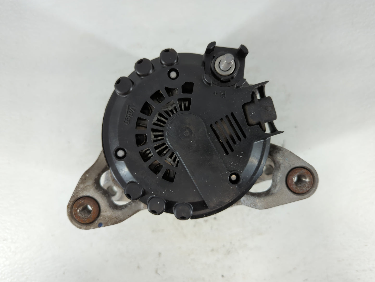 2013-2021 Chevrolet Trax Alternator Replacement Generator Charging Assembly Engine OEM P/N:13597226 Fits OEM Used Auto Parts - Oemusedautoparts1.com