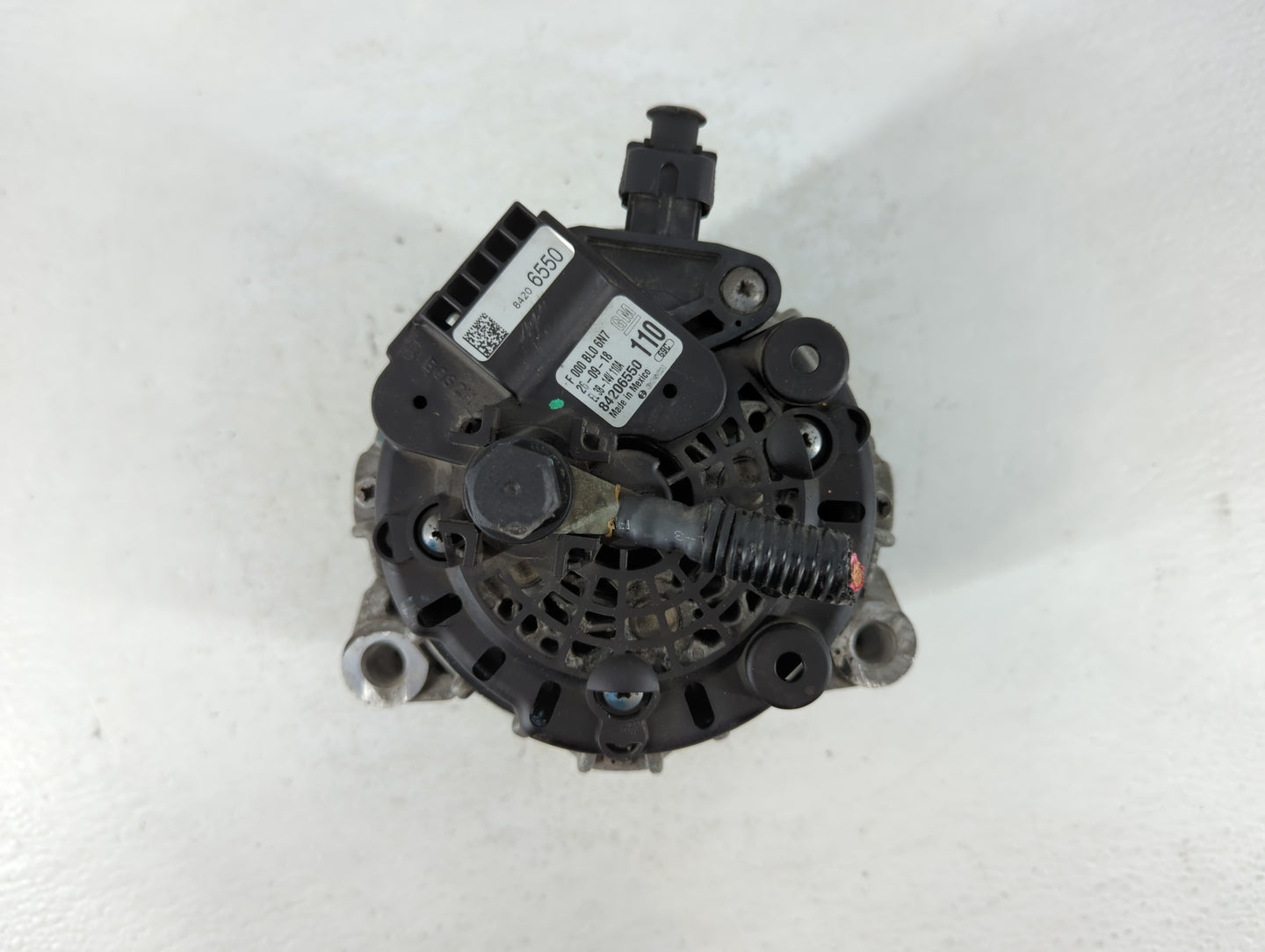 2017-2021 Chevrolet Express 2500 Alternator Replacement Generator Charging Assembly Engine OEM P/N:84206550 F 000BL0 6N7 Fits OEM Used Auto Parts - Oemusedautoparts1.com