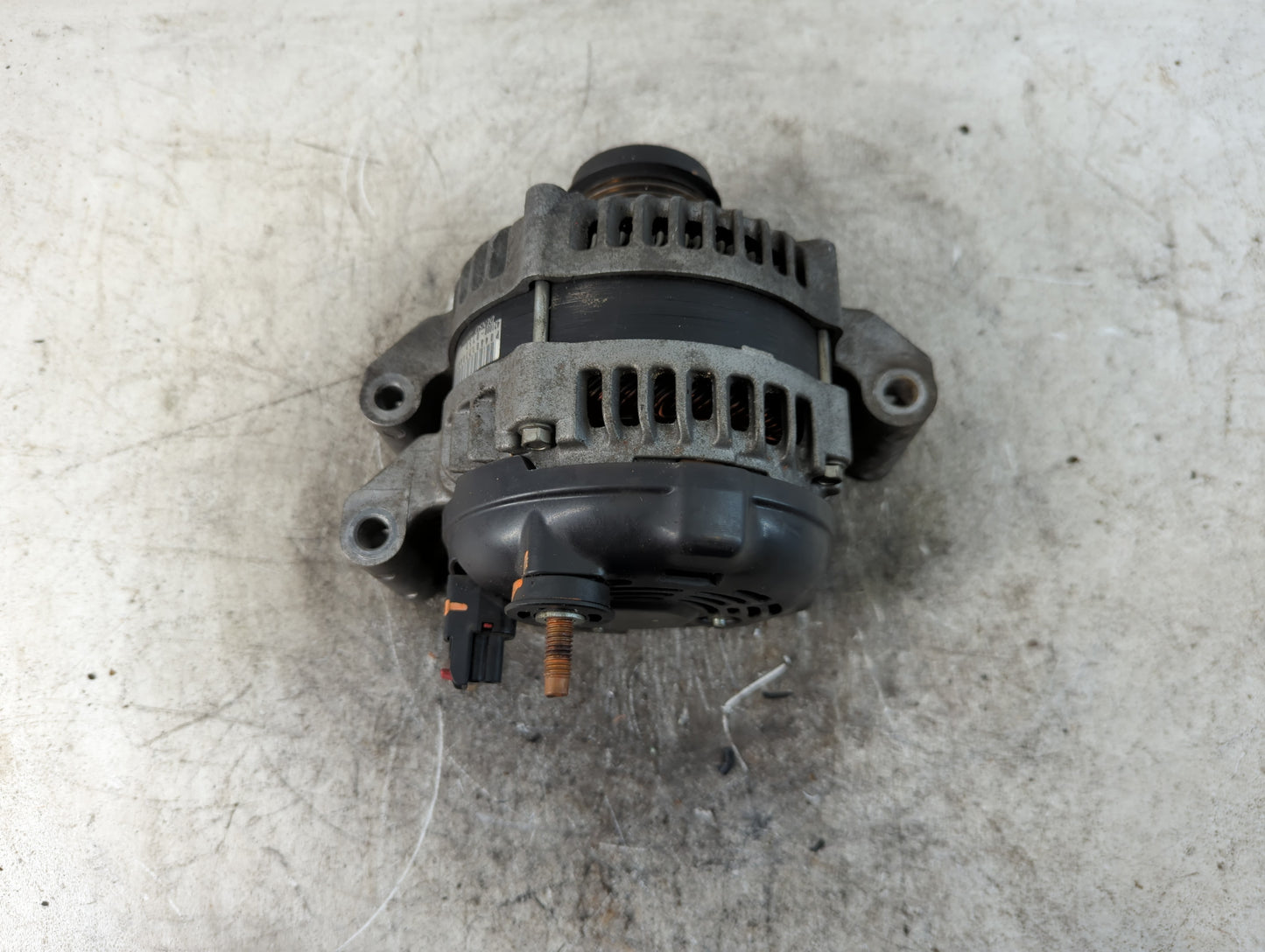 2011-2016 Jeep Grand Cherokee Alternator Replacement Generator Charging Assembly Engine OEM P/N:P04801779AG Fits OEM Used Auto Parts - Oemusedautoparts1.com