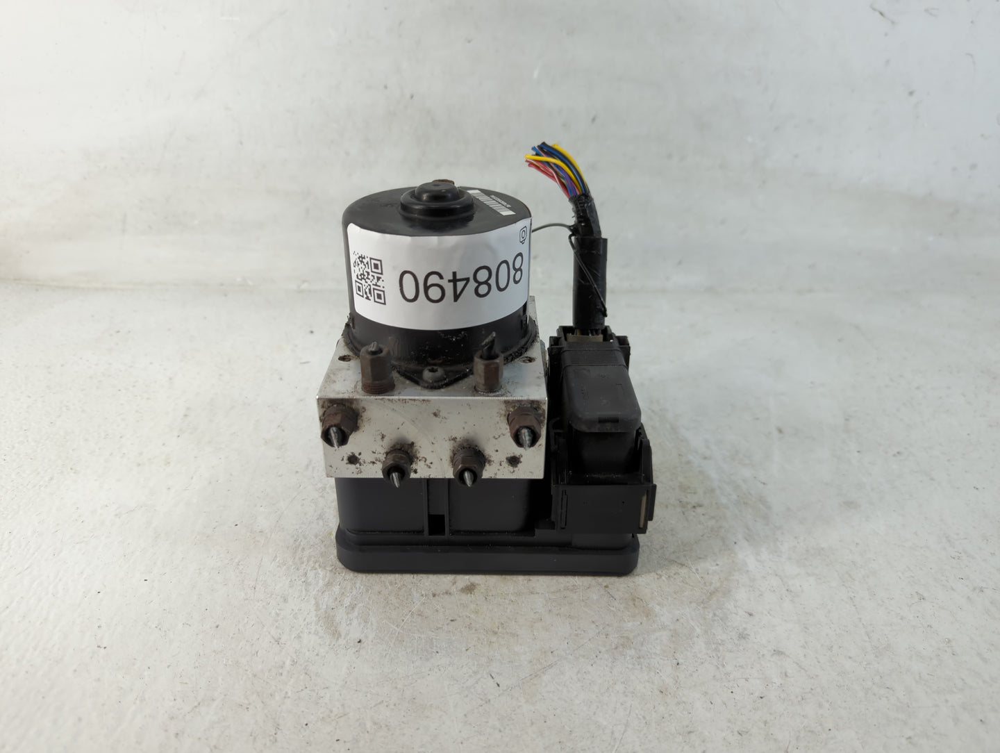 2006-2010 Mazda 5 ABS Pump Control Module Replacement P/N:7N61-2C405-CA Fits Fits 2006 2007 2008 2009 2010 OEM Used Auto Parts - Oemusedautoparts1.com