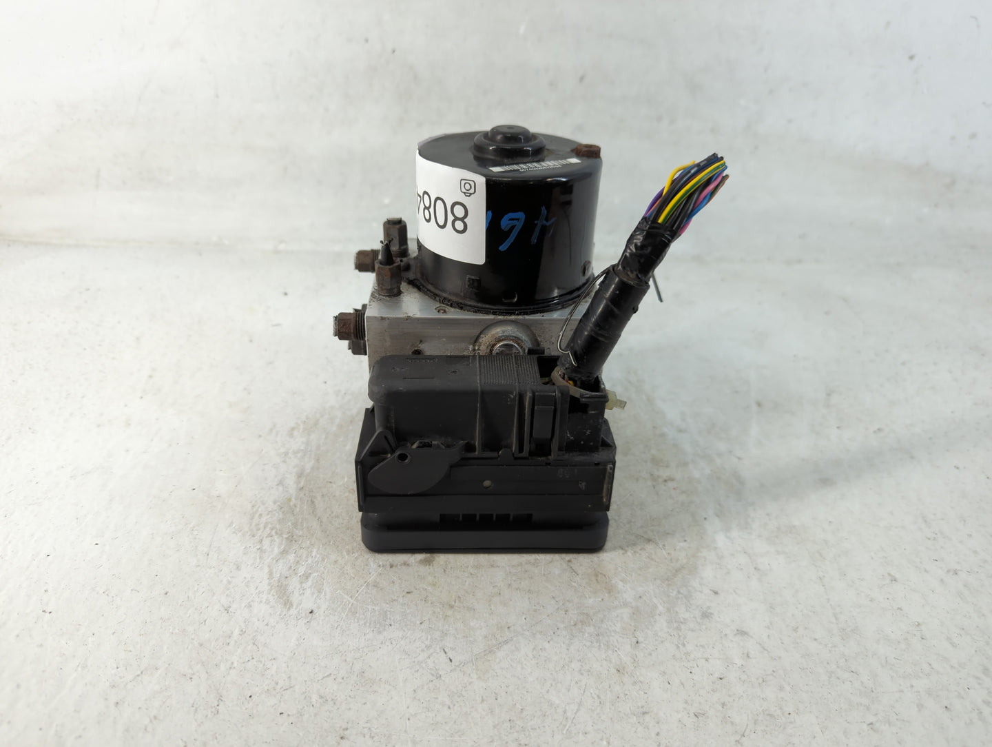 2006-2010 Mazda 5 ABS Pump Control Module Replacement P/N:7N61-2C405-CA Fits Fits 2006 2007 2008 2009 2010 OEM Used Auto Parts - Oemusedautoparts1.com