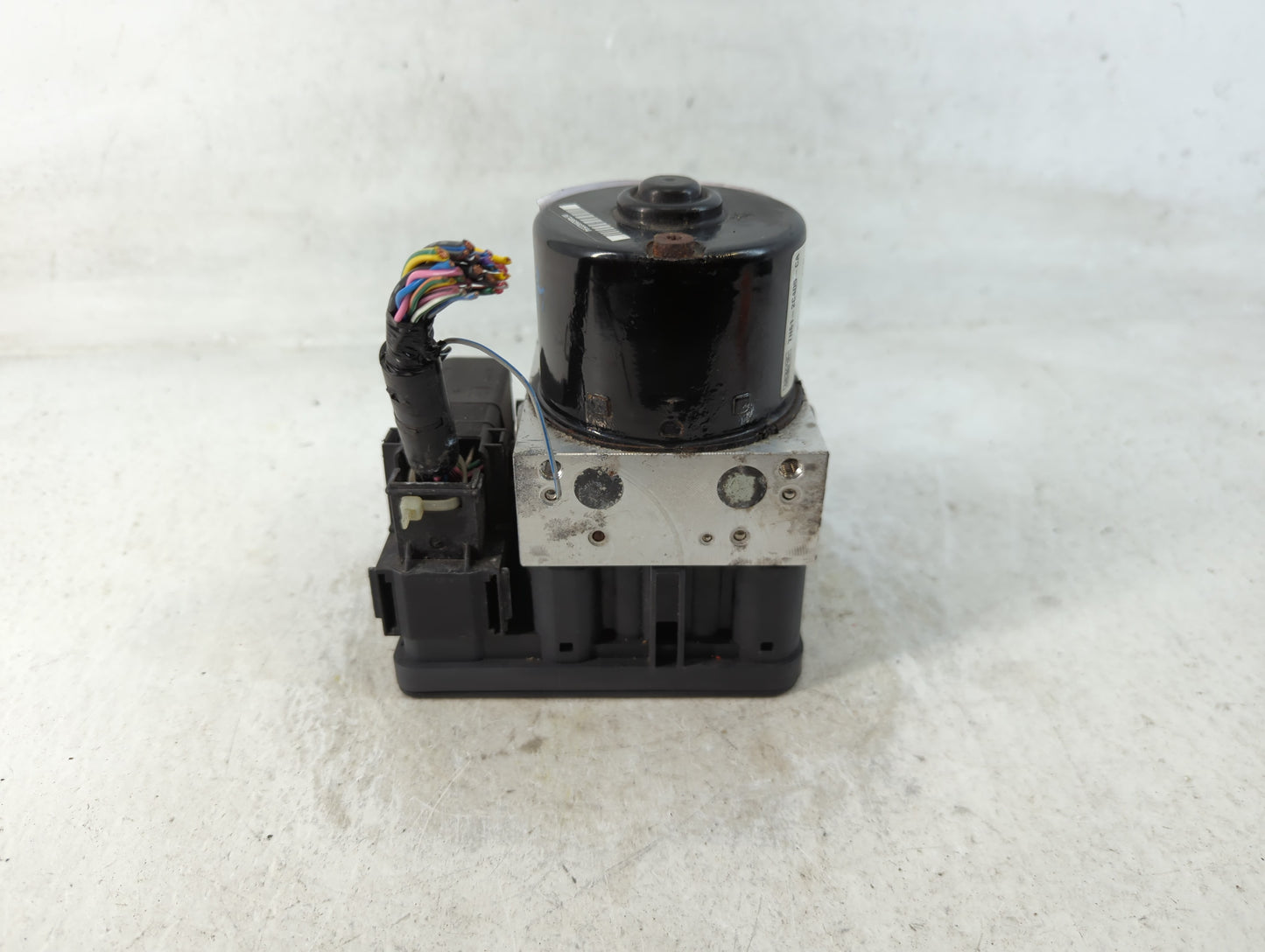 2006-2010 Mazda 5 ABS Pump Control Module Replacement P/N:7N61-2C405-CA Fits Fits 2006 2007 2008 2009 2010 OEM Used Auto Parts - Oemusedautoparts1.com