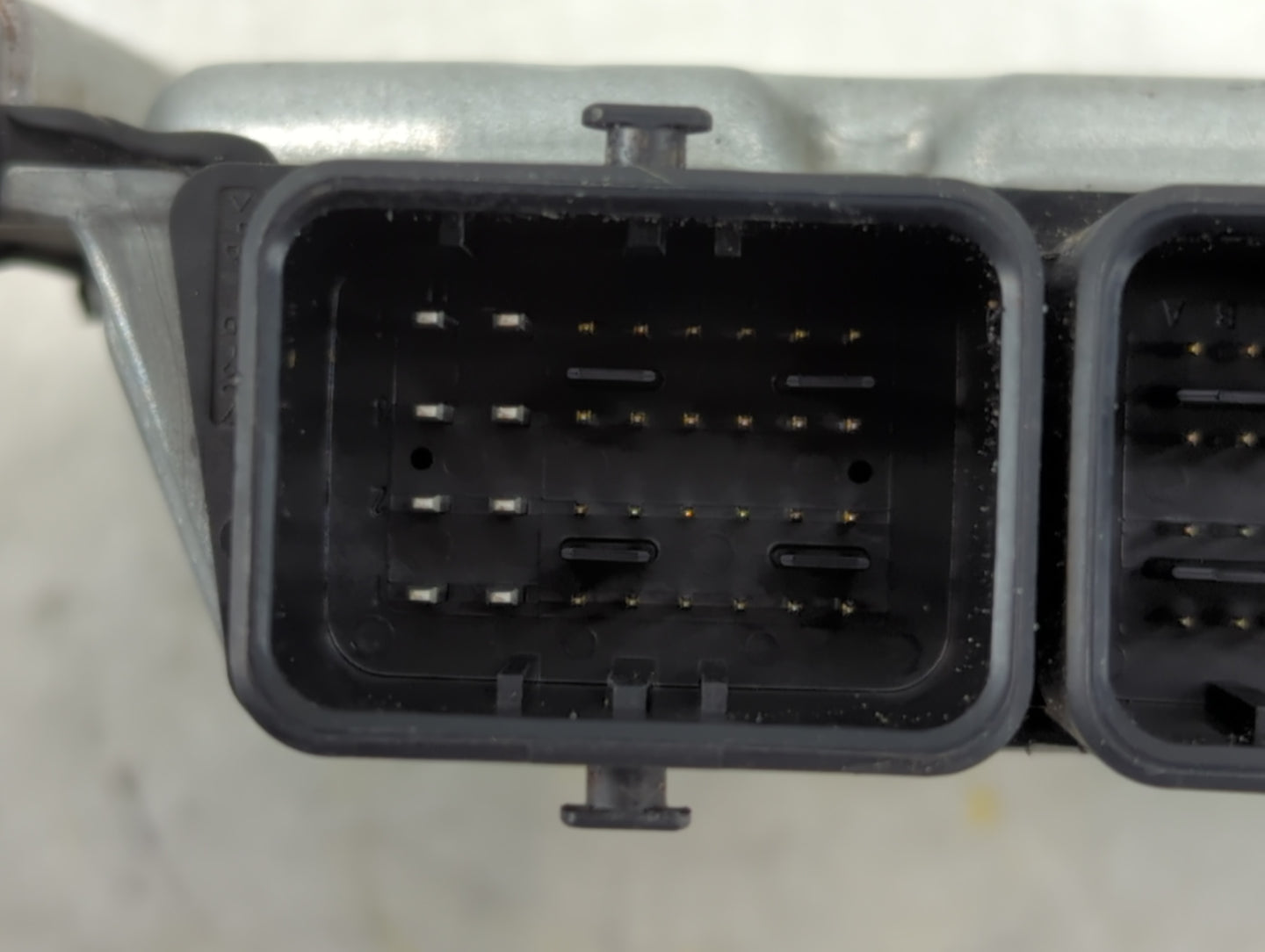 2018-2020 Nissan Rogue PCM Engine Control Computer ECU ECM PCU OEM P/N:923206 CT5 NEC043-609 Fits Fits 2018 2019 2020 OEM Used Auto Parts - Oemusedautoparts1.com