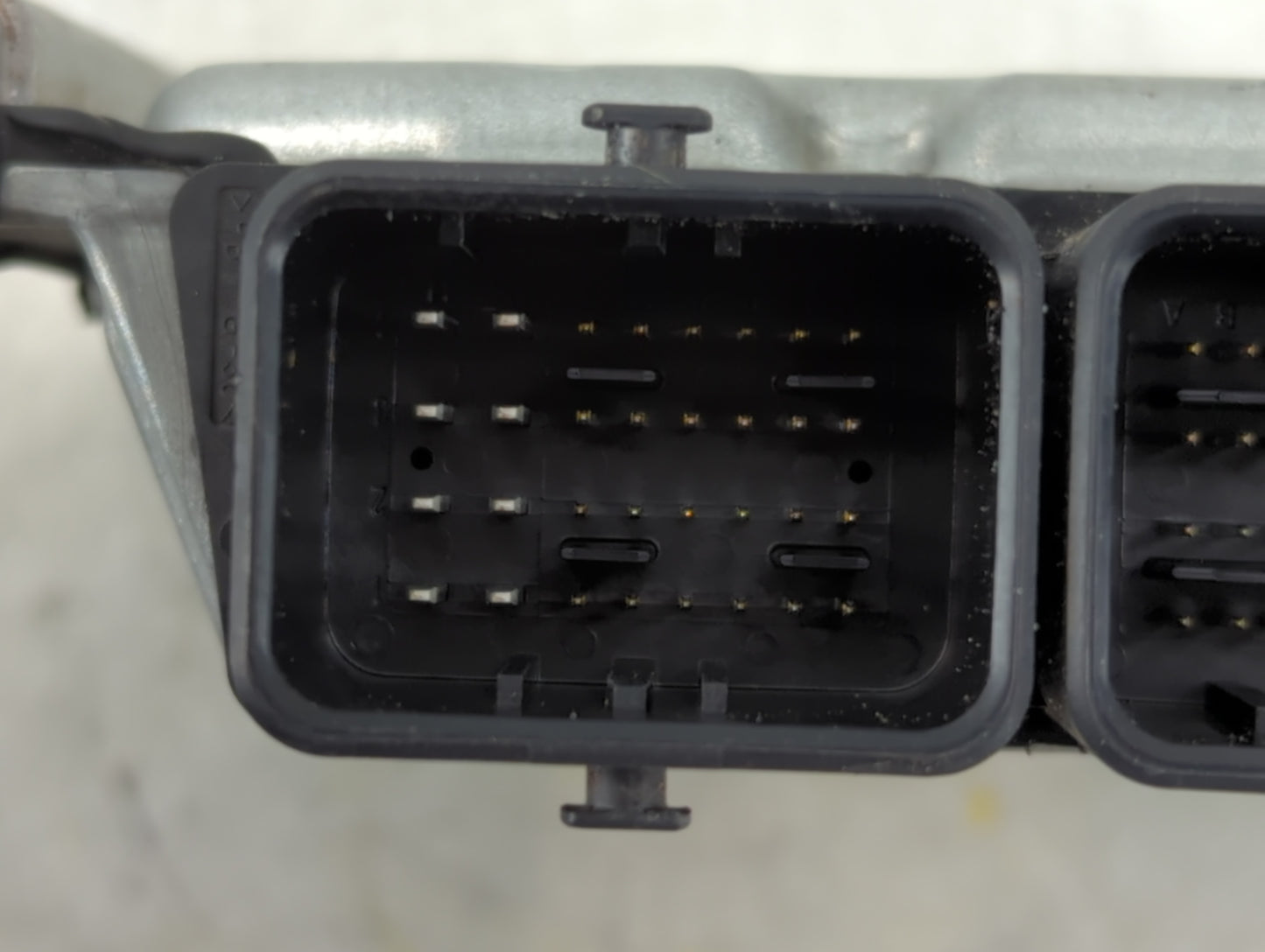 2018-2020 Nissan Rogue PCM Engine Control Computer ECU ECM PCU OEM P/N:923206 CT5 NEC043-609 Fits Fits 2018 2019 2020 OEM Used Auto Parts - Oemusedautoparts1.com
