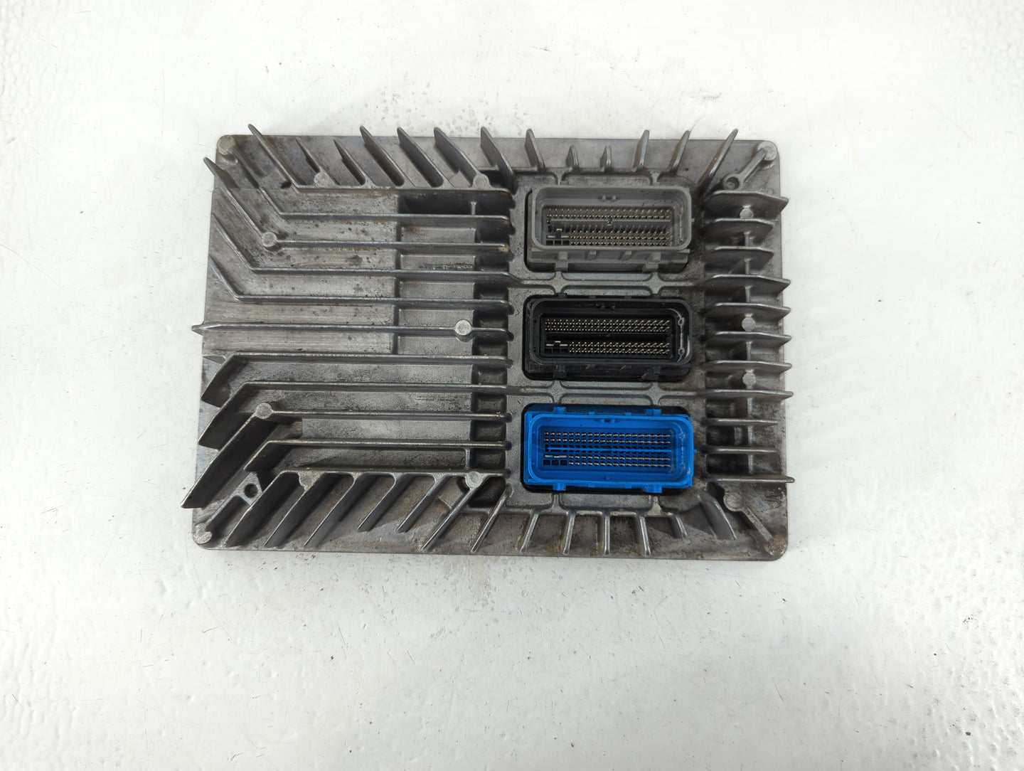 2013-2016 Buick Verano PCM Engine Control Computer ECU ECM PCU OEM P/N:12651807 Fits Fits 2013 2014 2015 2016 OEM Used Auto Parts - Oemusedautoparts1.com