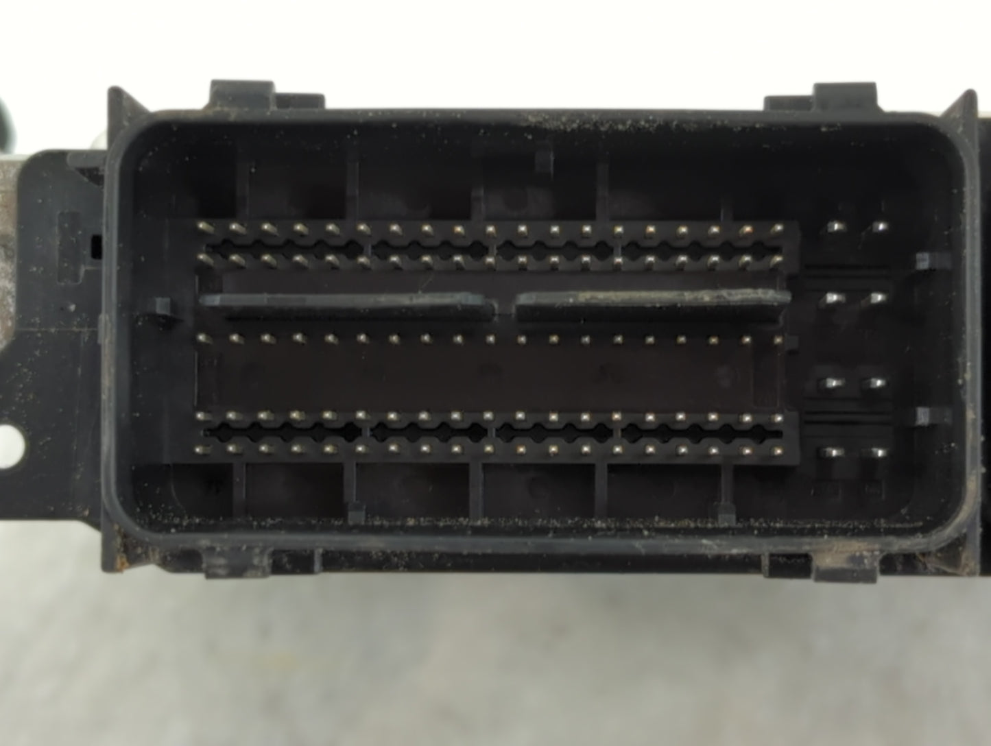 2013-2016 Ford Escape PCM Engine Control Computer ECU ECM PCU OEM P/N:DJ5A-12A650-BH CV6A-12B684-CA Fits Fits 2013 2014 2015 2016 OEM Used Auto Parts - Oemusedautoparts1.com