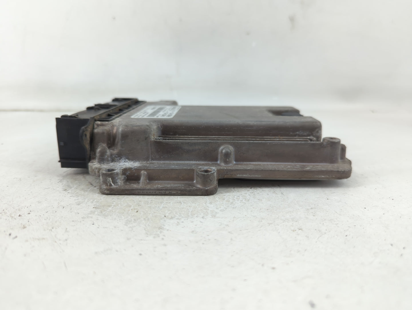 2013-2016 Ford Escape PCM Engine Control Computer ECU ECM PCU OEM P/N:DJ5A-12A650-BH CV6A-12B684-CA Fits Fits 2013 2014 2015 2016 OEM Used Auto Parts - Oemusedautoparts1.com