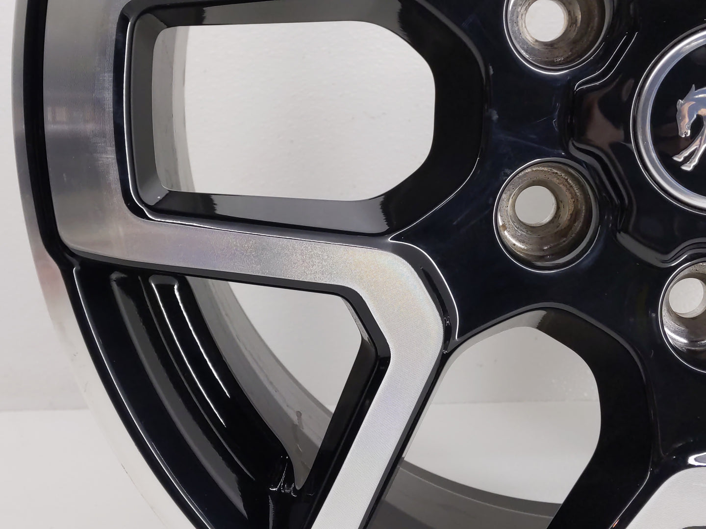 2021-2022 Ford Bronco Oem Wheel Rim - Oemusedautoparts1.com