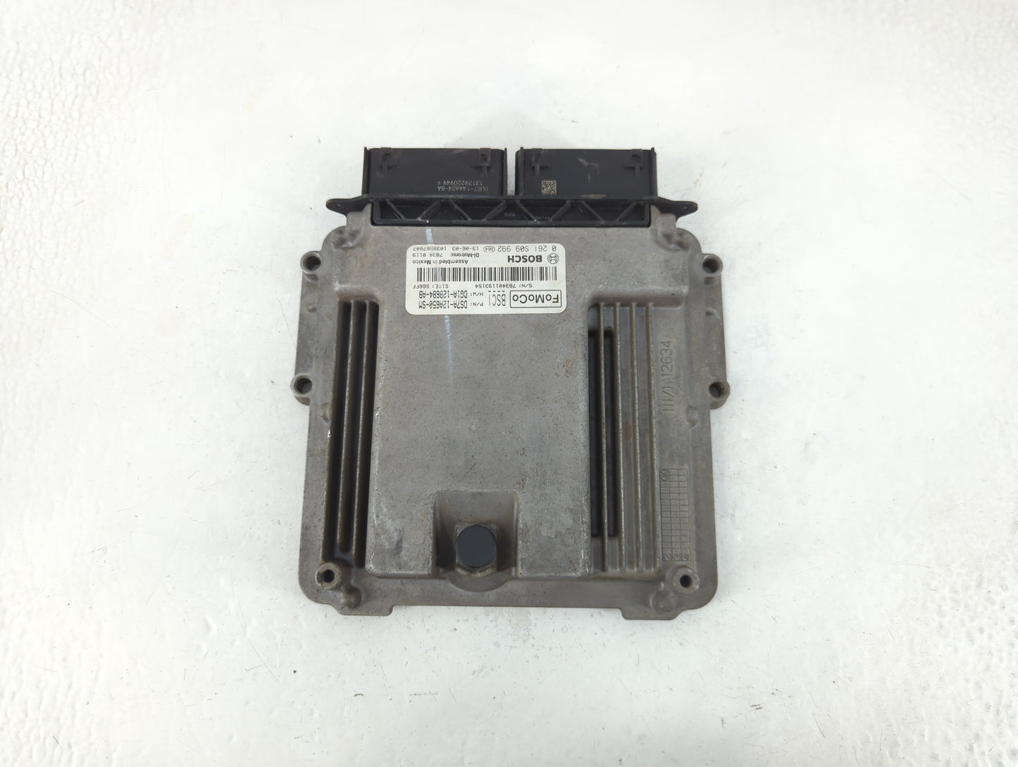 2013 Ford Fusion PCM Engine Control Computer ECU ECM PCU OEM P/N:DG1A-12B684-AB DS7A-12A650-SM, 0 261 S09 054, DS7A-12A650-SJ Fits OEM Used Auto Parts - Oemusedautoparts1.com