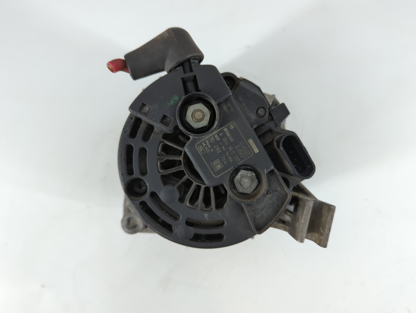 1999-2001 Oldsmobile Silhouette Alternator Replacement Generator Charging Assembly Engine OEM P/N:10 288 764 6 004 ML0 017 Fits OEM Used Auto Parts - Oemusedautoparts1.com