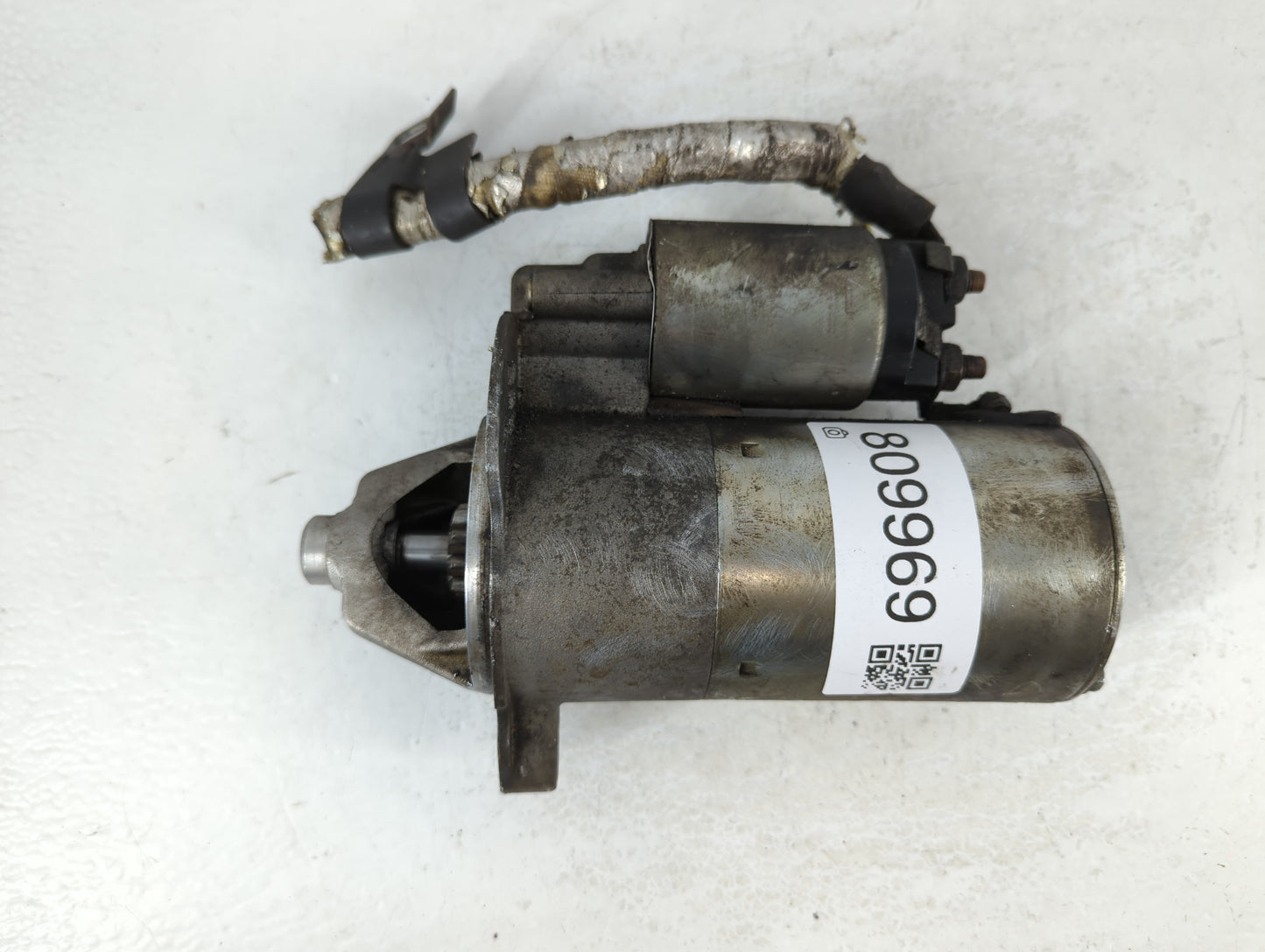 2005-2010 Ford Mustang Car Starter Motor Solenoid OEM P/N:7R3T-11806-AA Fits Fits 2005 2006 2007 2008 2009 2010 OEM Used Auto Parts - Oemusedautoparts1.com