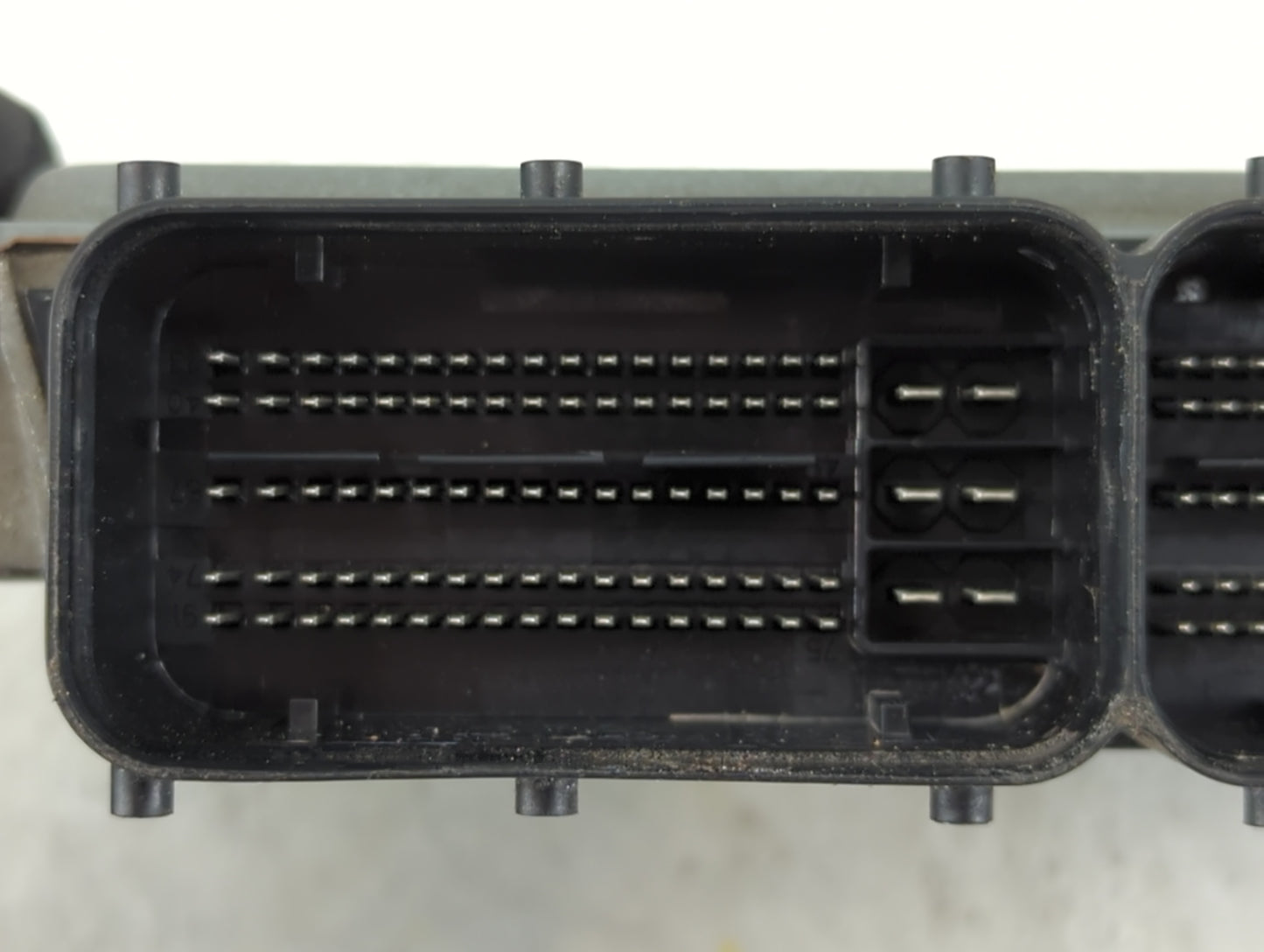 2015 Volkswagen Passat PCM Engine Control Computer ECU ECM PCU OEM P/N:06K 907 425 C 06K 906 071 K Fits OEM Used Auto Parts - Oemusedautoparts1.com