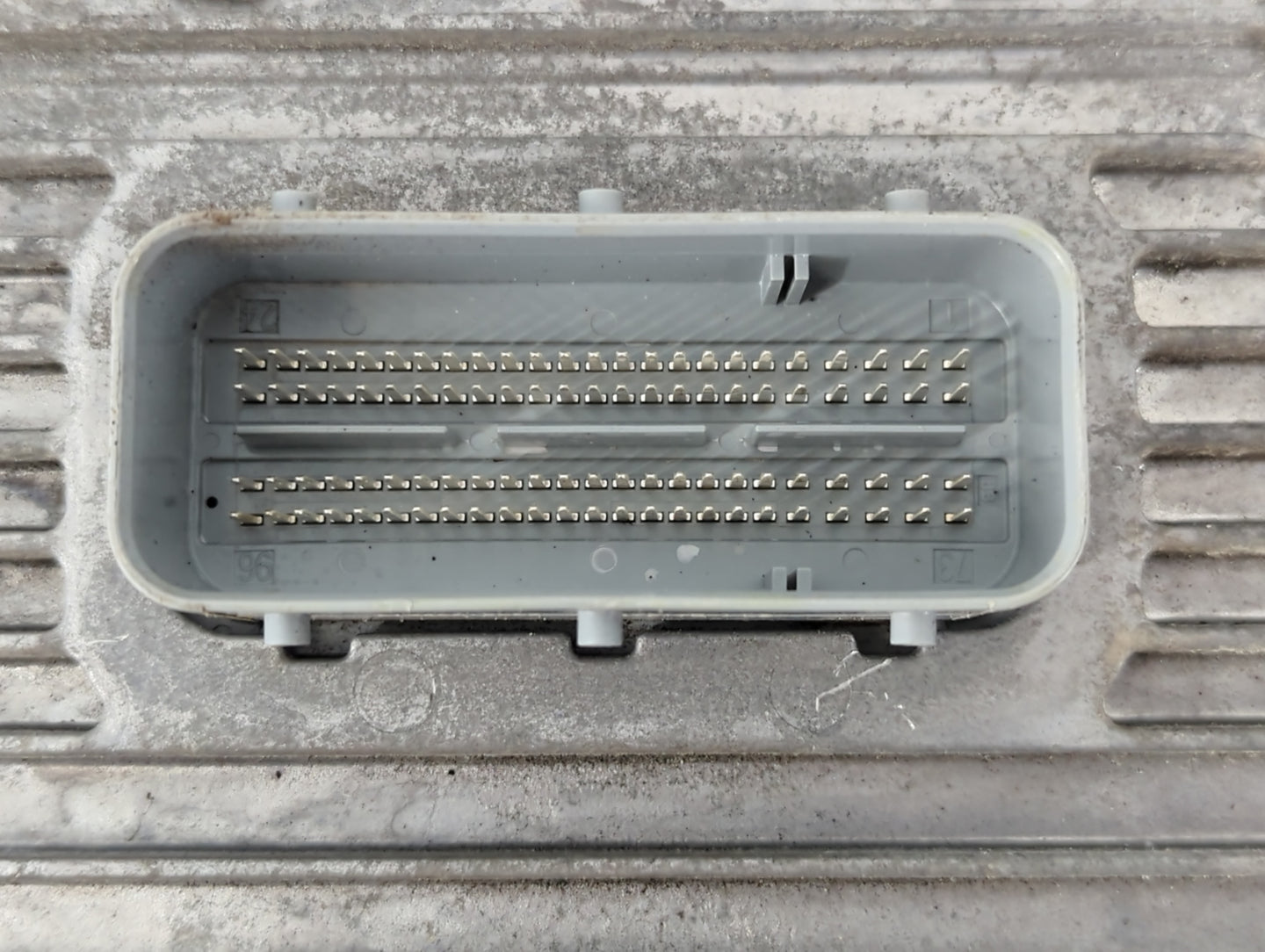 2020-2022 Chrysler Pacifica PCM Engine Control Computer ECU ECM PCU OEM P/N:68434928AB Fits Fits 2020 2021 2022 OEM Used Auto Parts - Oemusedautoparts1.com