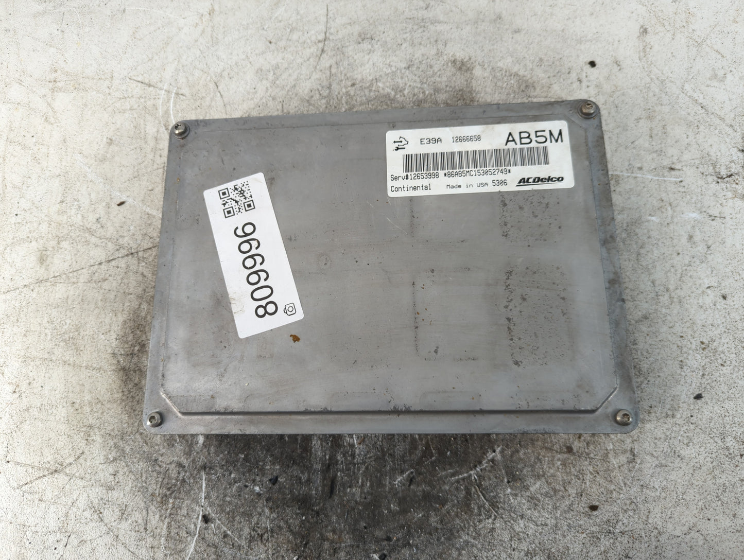 2013-2016 Buick Enclave PCM Engine Control Computer ECU ECM PCU OEM P/N:12666658 Fits Fits 2013 2014 2015 2016 OEM Used Auto Parts - Oemusedautoparts1.com