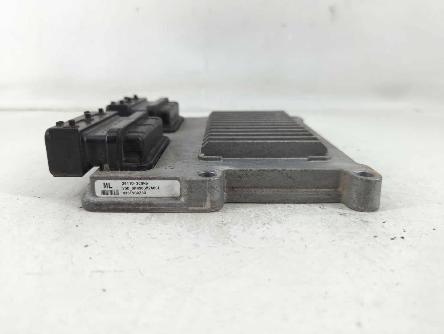 2014-2016 Kia Cadenza PCM Engine Control Computer ECU ECM PCU OEM P/N:39110-3CGN5 Fits Fits 2014 2015 2016 OEM Used Auto Parts - Oemusedautoparts1.com