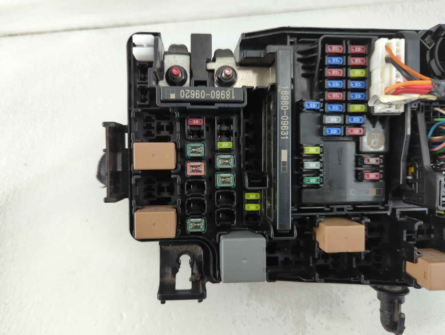 2018 Hyundai Elantra Fusebox Fuse Box Panel Relay Module P/N:91950-G3820 Fits OEM Used Auto Parts - Oemusedautoparts1.com
