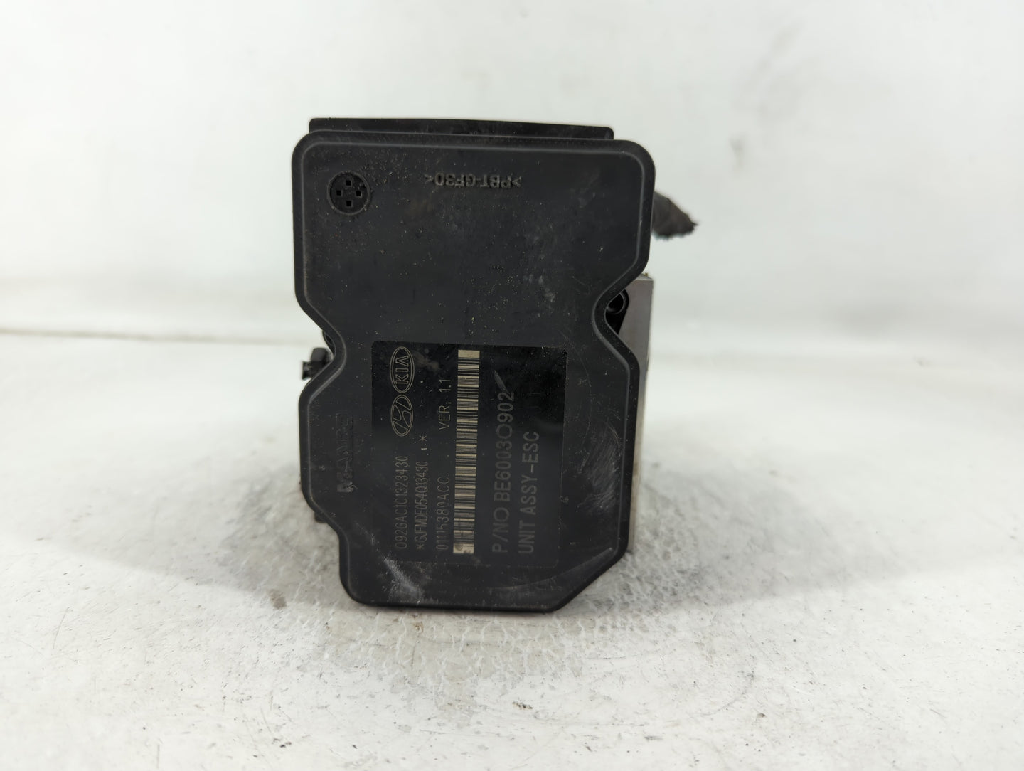 2014-2015 Kia Optima ABS Pump Control Module Replacement P/N:58920-2T870 Fits Fits 2014 2015 OEM Used Auto Parts - Oemusedautoparts1.com