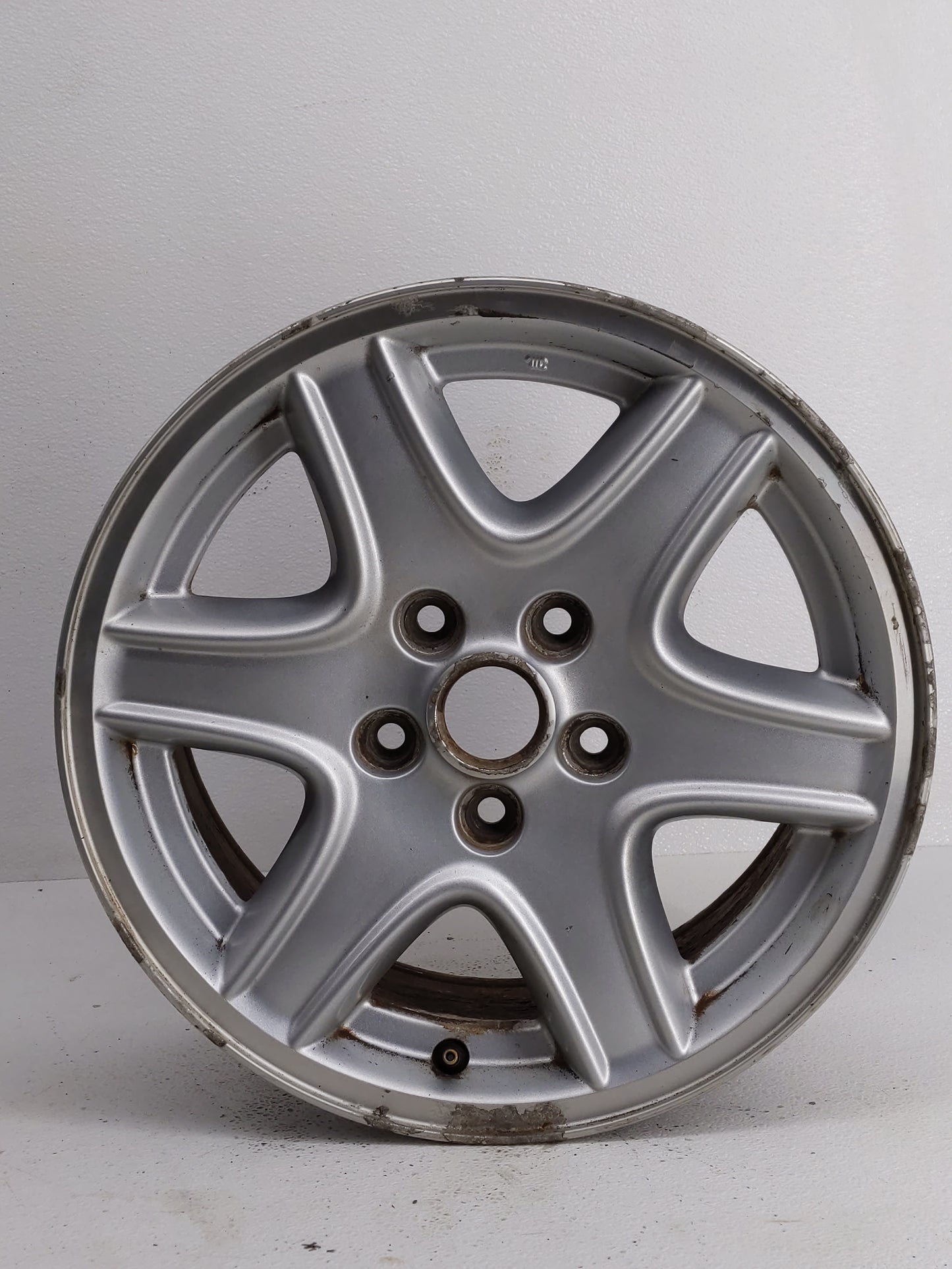 2003-2007 Jeep Liberty Oem Wheel Rim - Oemusedautoparts1.com