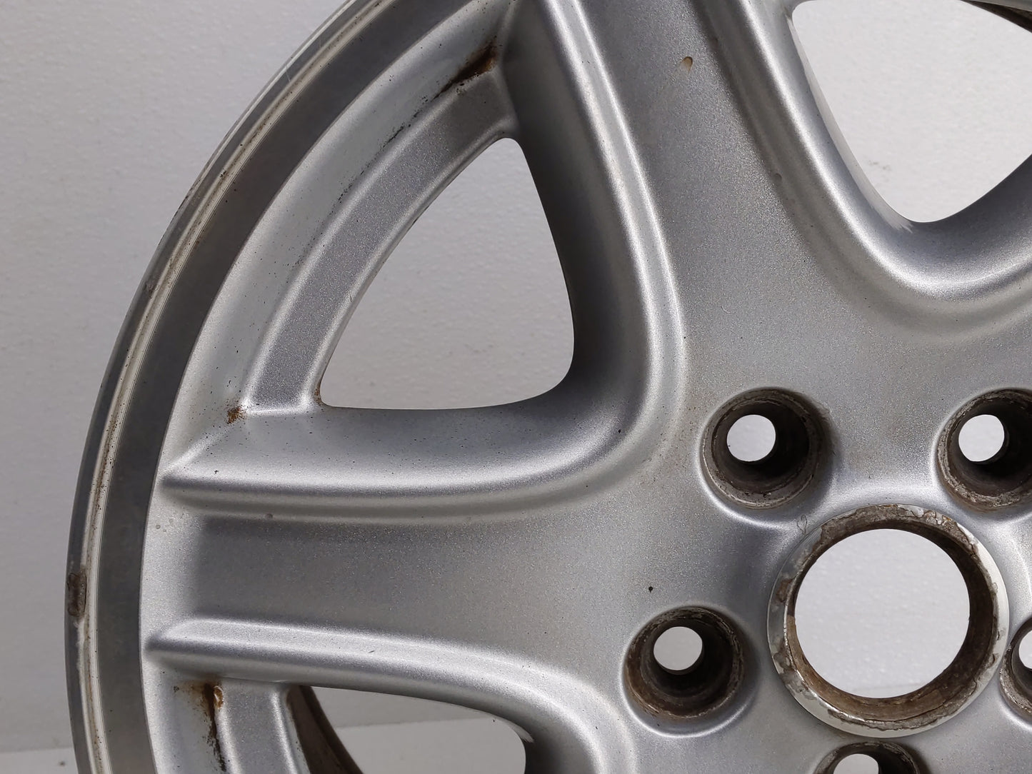 2003-2007 Jeep Liberty Oem Wheel Rim - Oemusedautoparts1.com