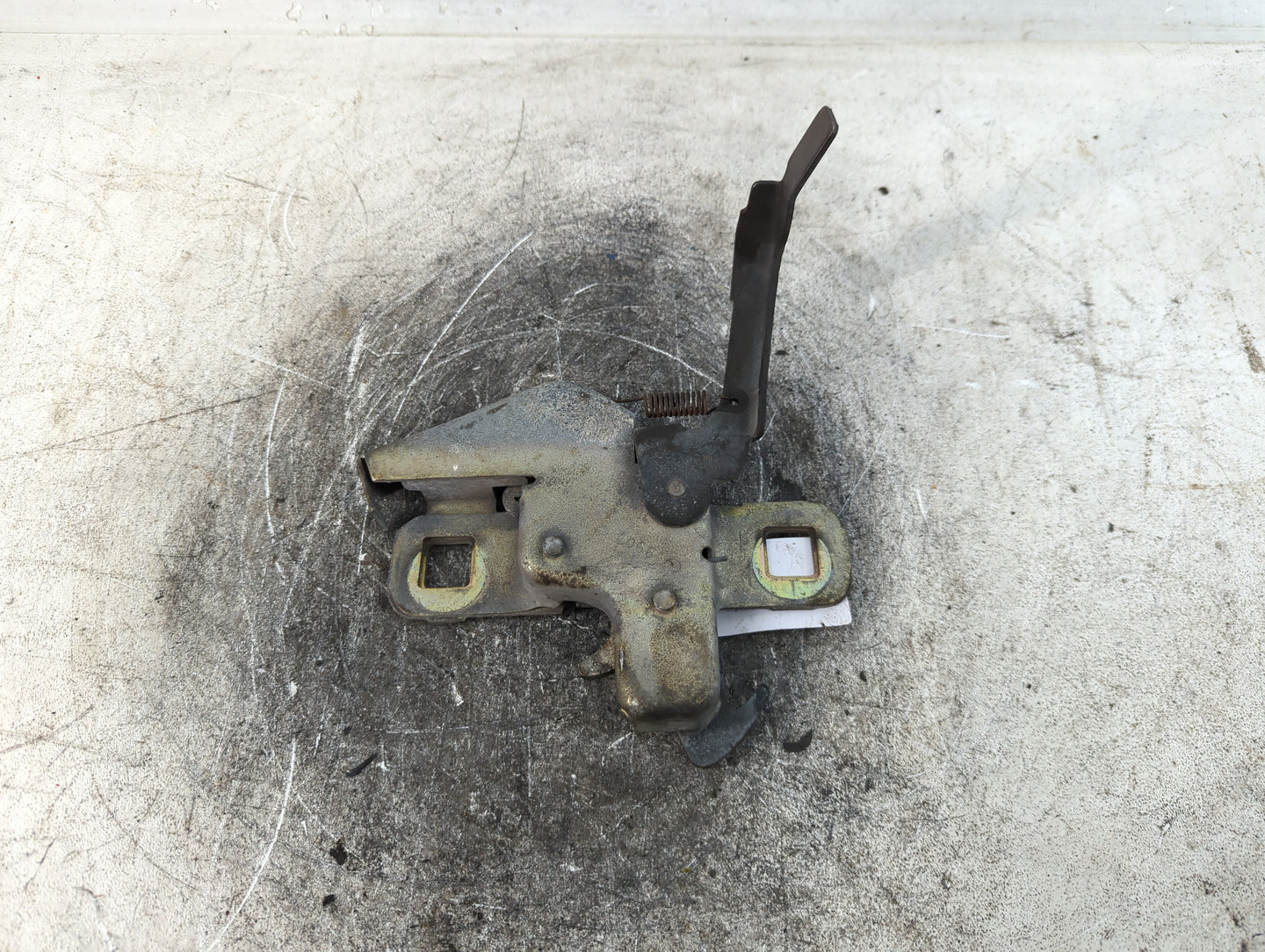 1996 Ford F-150 Hood Latch Assembly - Oemusedautoparts1.com