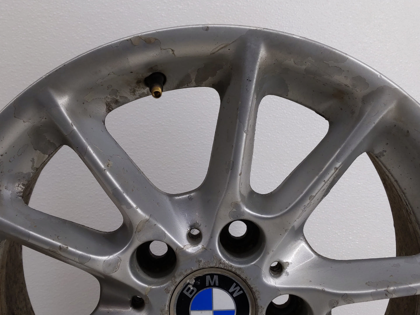 2001-2003 Bmw 525i Oem Wheel Rim - Oemusedautoparts1.com