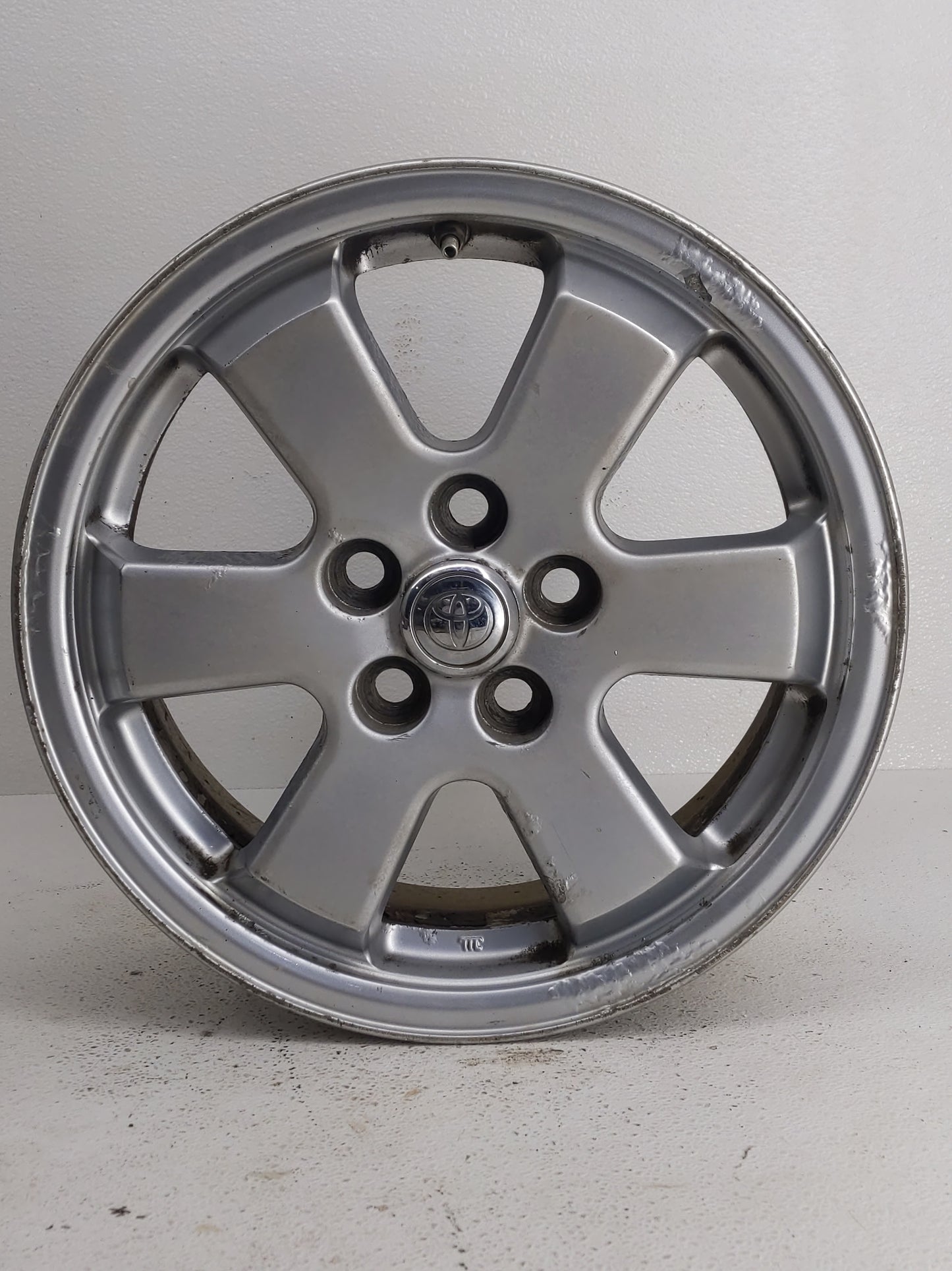 2004-2009 Toyota Prius Oem Wheel Rim - Oemusedautoparts1.com