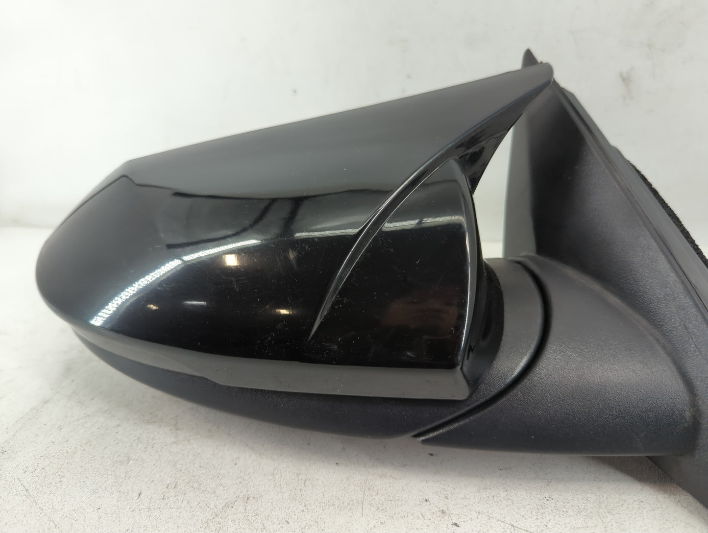 2021-2022 Hyundai Elantra Side Mirror Replacement Passenger Right View Door Mirror P/N:IIIE13049967 Fits Fits 2021 2022 OEM Used Auto Parts - Oemusedautoparts1.com