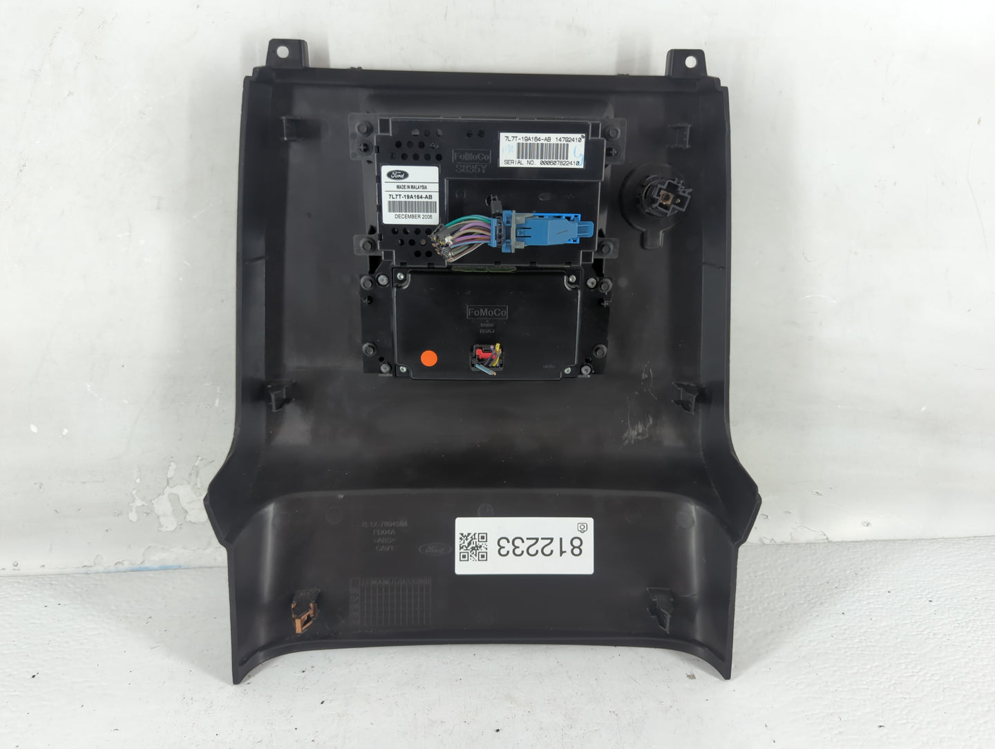 2007 Lincoln Navigator Climate Control Module Temperature AC/Heater Replacement P/N:7L7T-19A164-AB Fits OEM Used Auto Parts - Oemusedautoparts1.com