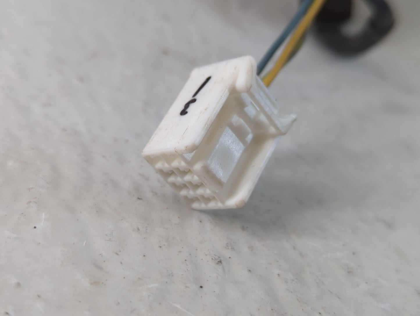 2018-2022 Honda Accord Side Mirror Replacement Passenger Right View Door Mirror P/N:IIIE13049794 Fits OEM Used Auto Parts - Oemusedautoparts1.com