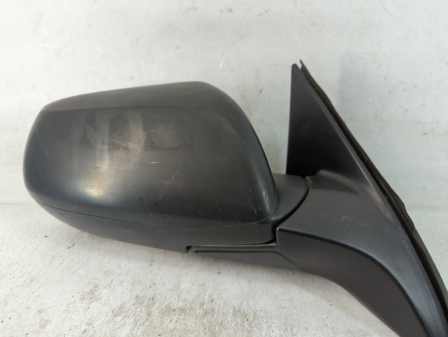 2018 Honda Hr-V Side Mirror Replacement Passenger Right View Door Mirror Fits OEM Used Auto Parts - Oemusedautoparts1.com