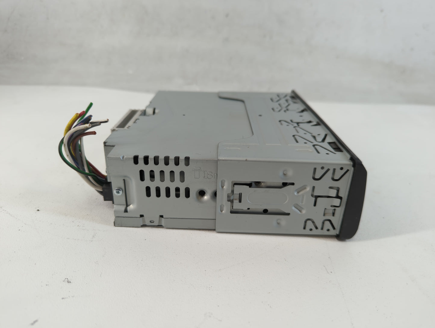 1995-1997 Ford Explorer Radio AM FM Cd Player Receiver Replacement Fits Fits 1995 1996 1997 OEM Used Auto Parts - Oemusedautoparts1.com