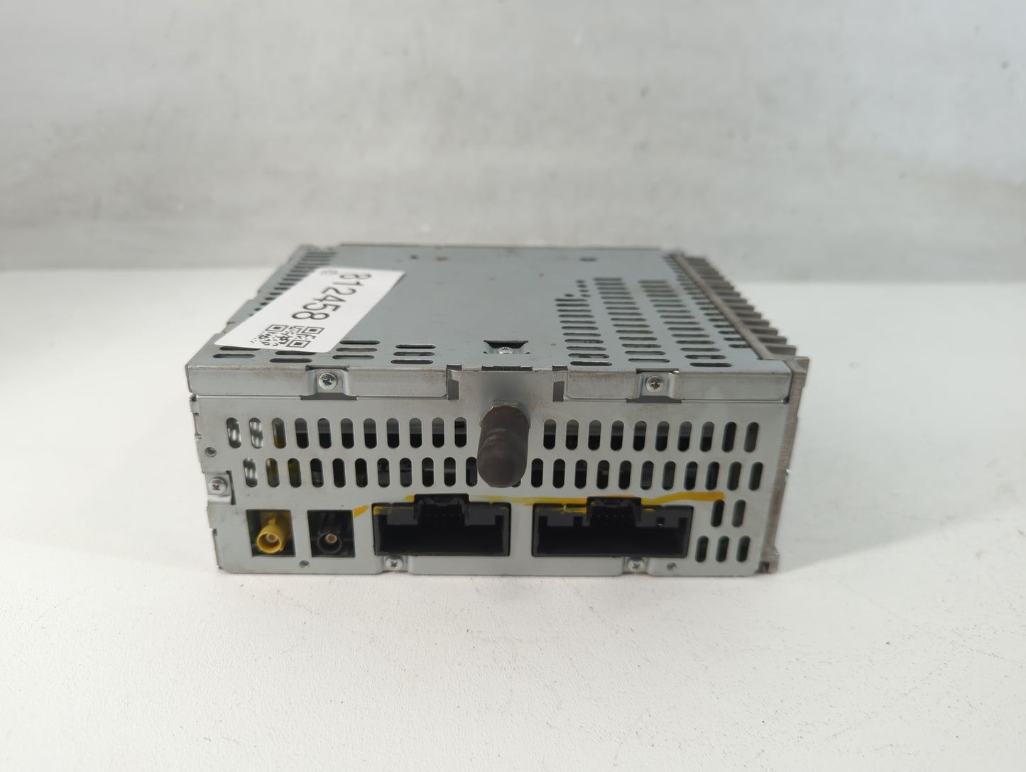 2011 Ford Edge Radio AM FM Cd Player Receiver Replacement P/N:BT4T-19C107-FB Fits OEM Used Auto Parts - Oemusedautoparts1.com