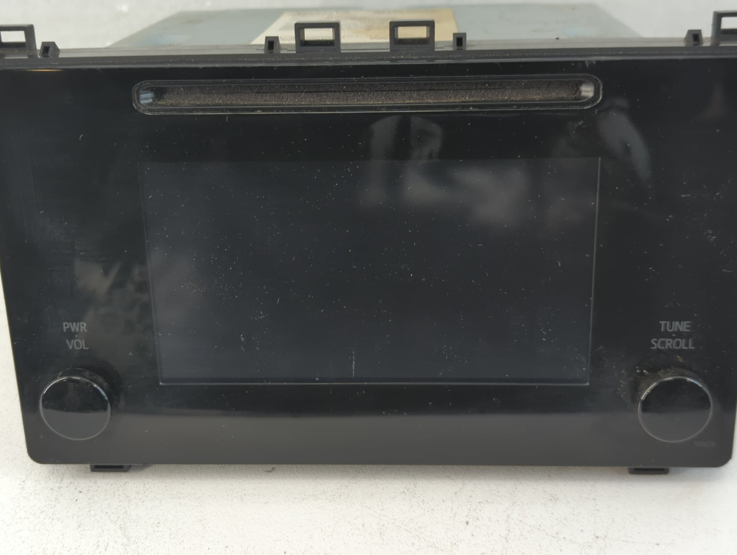 2017-2019 Toyota Corolla Radio AM FM Cd Player Receiver Replacement P/N:86140-02520 Fits Fits 2017 2018 2019 OEM Used Auto Parts - Oemusedautoparts1.com